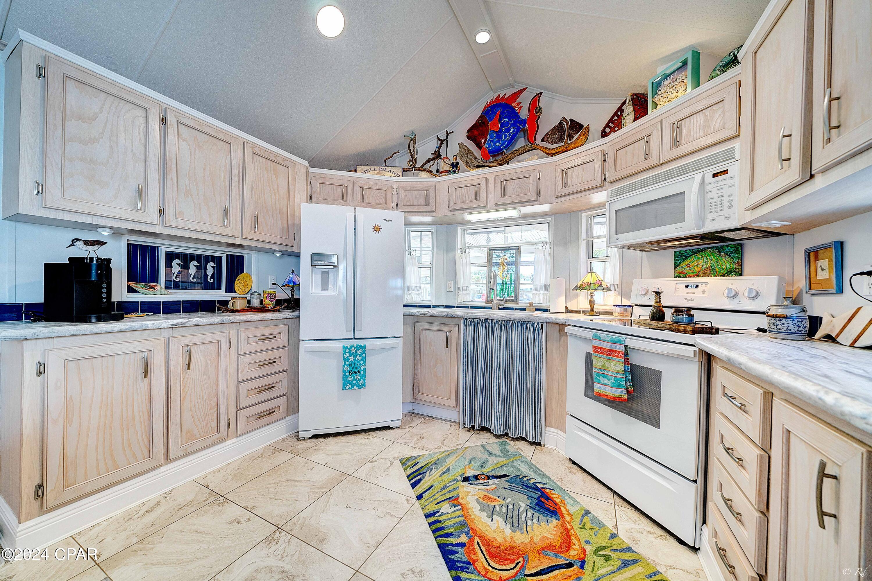 Emerald Pointe Resort - Residential