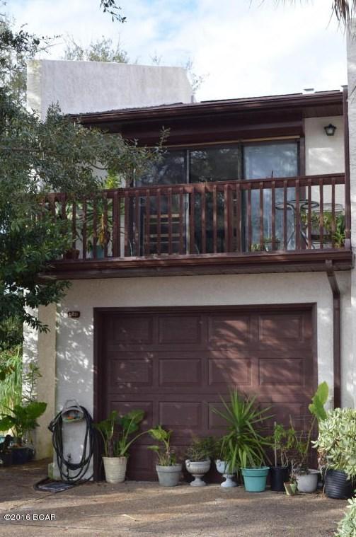 Oakshore Villas Twnhs - Residential