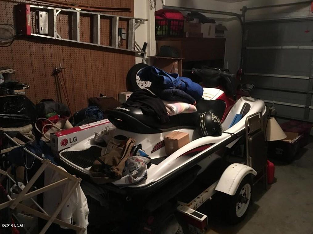 Oakshore Villas Twnhs - Residential