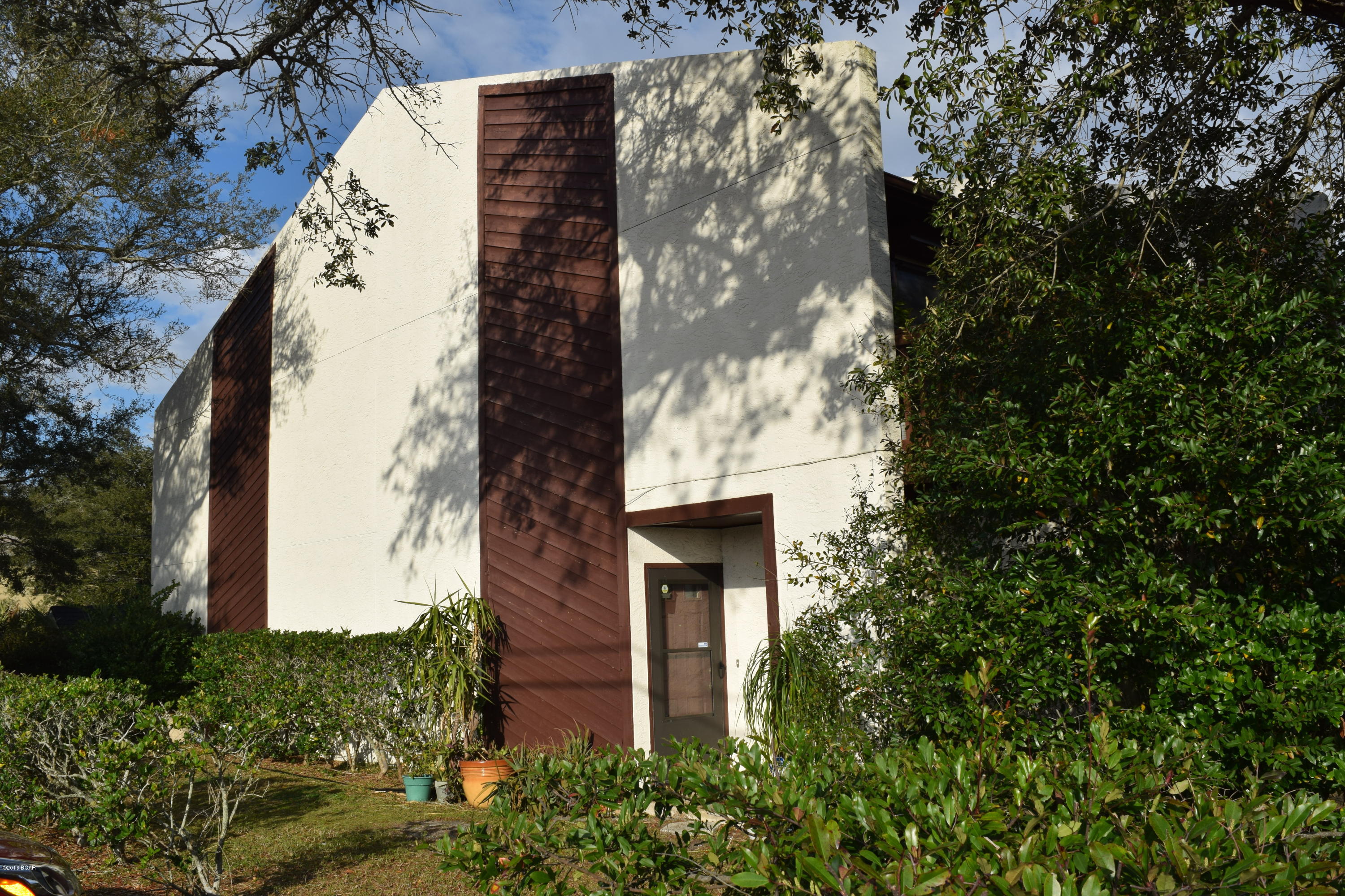 Oakshore Villas Twnhs - Residential