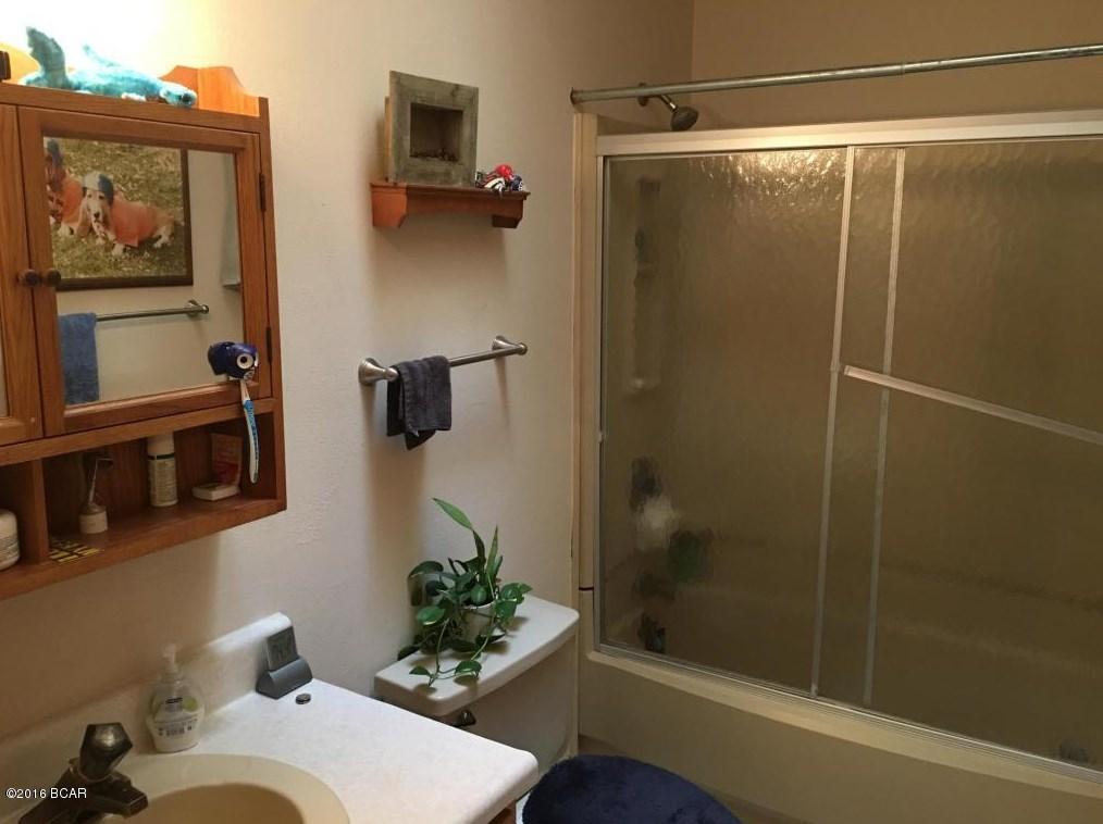 Oakshore Villas Twnhs - Residential