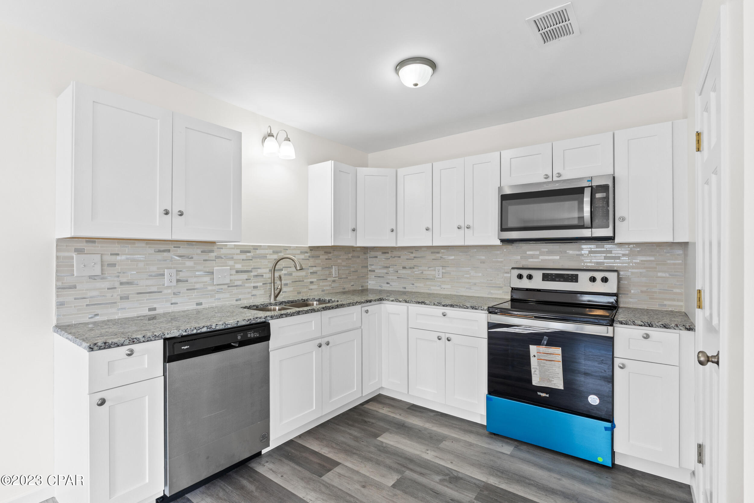 [No Recorded Subdiv] - Residential