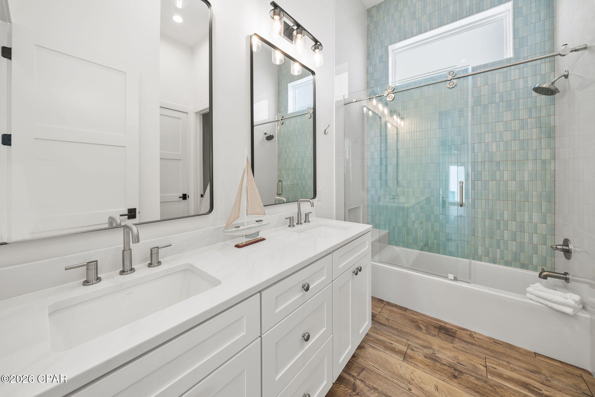 Hadley's Beach - Residential