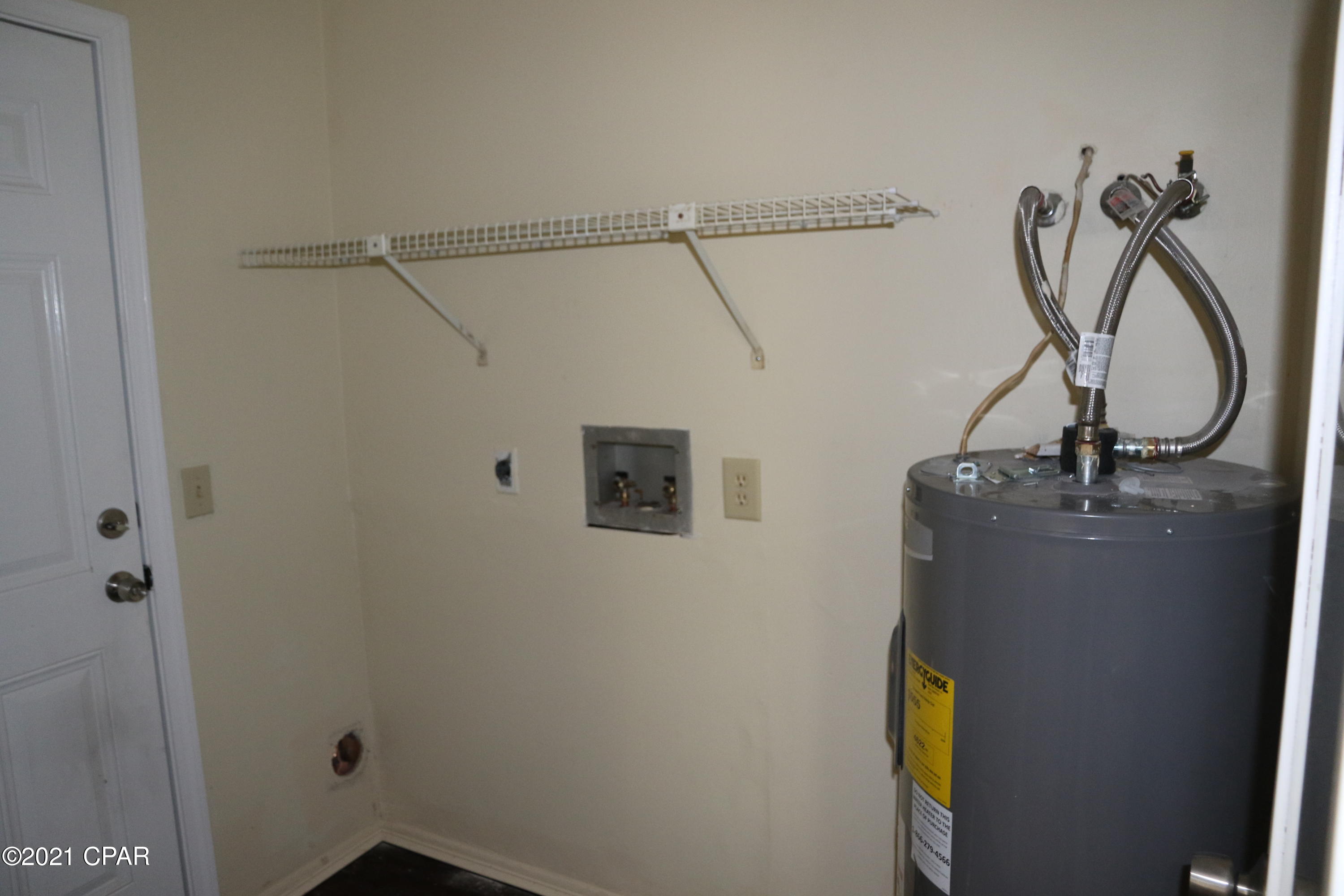 [No Recorded Subdiv] - Residential Lease