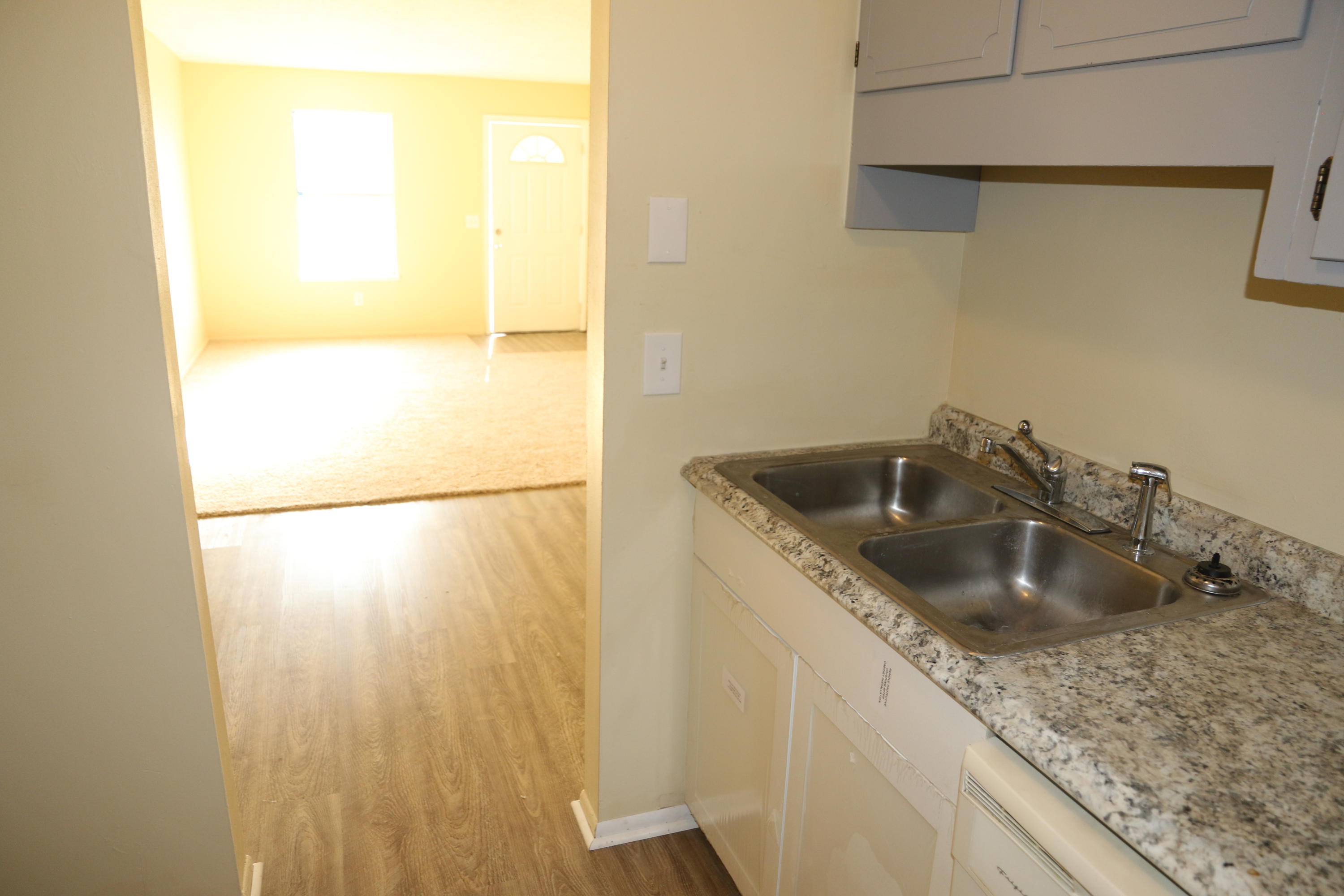 [No Recorded Subdiv] - Residential Lease