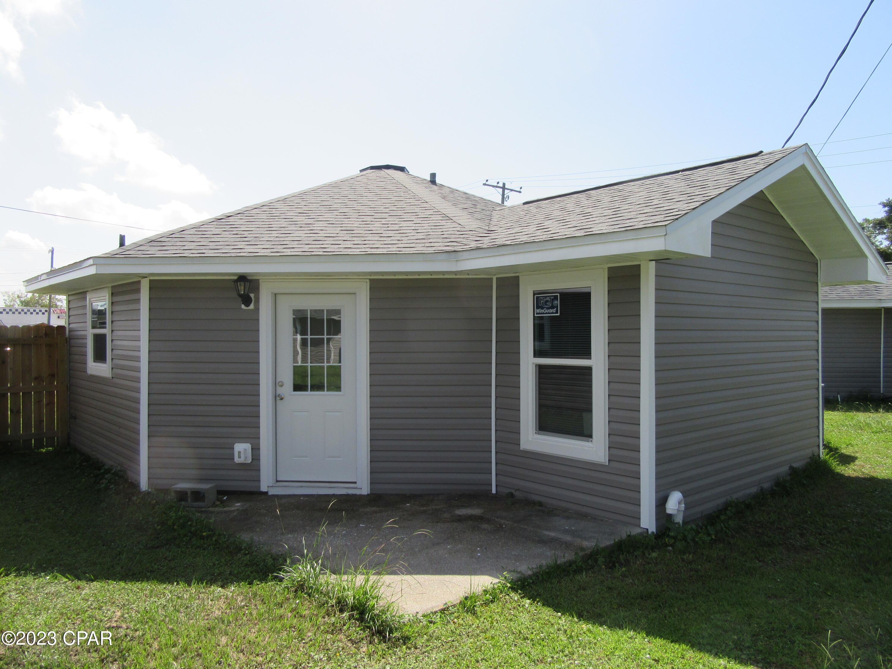 [No Recorded Subdiv] - Residential Lease