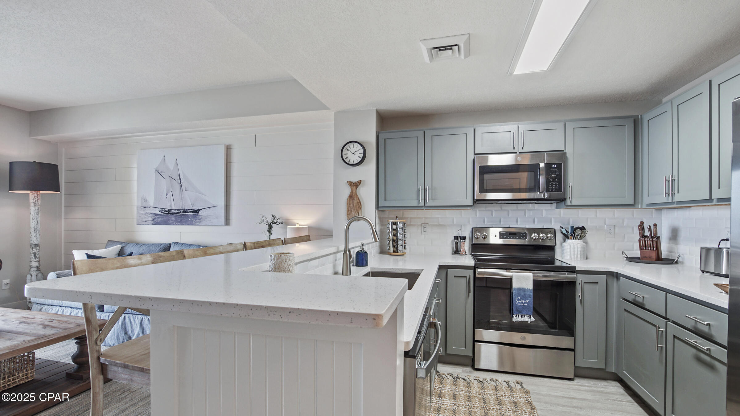 Calypso Towers III - Residential