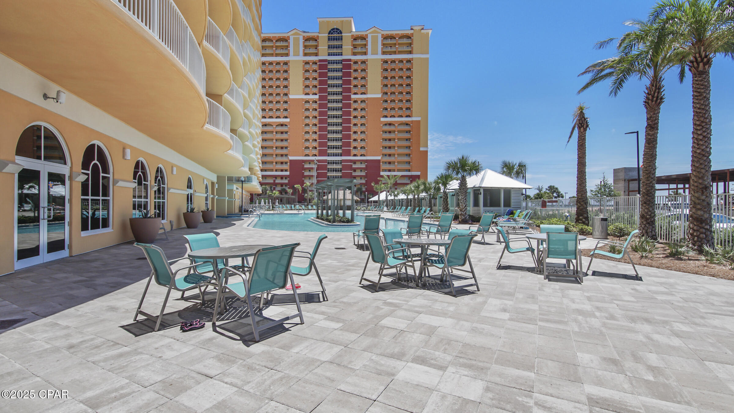 Calypso Towers III - Residential