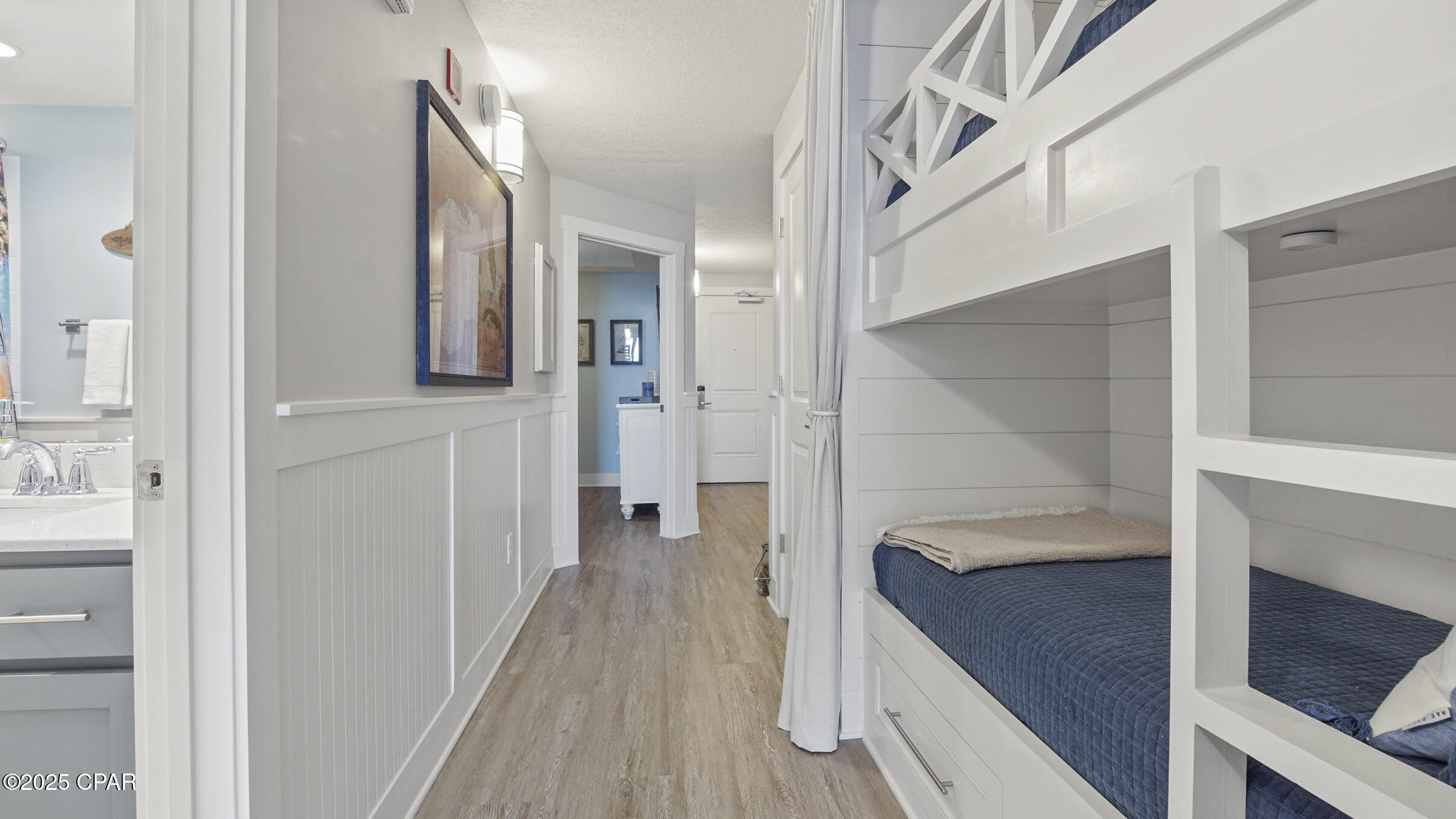 Calypso Towers III - Residential