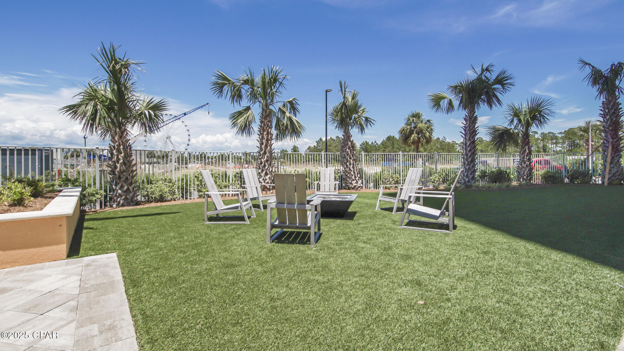 Calypso Towers III - Residential