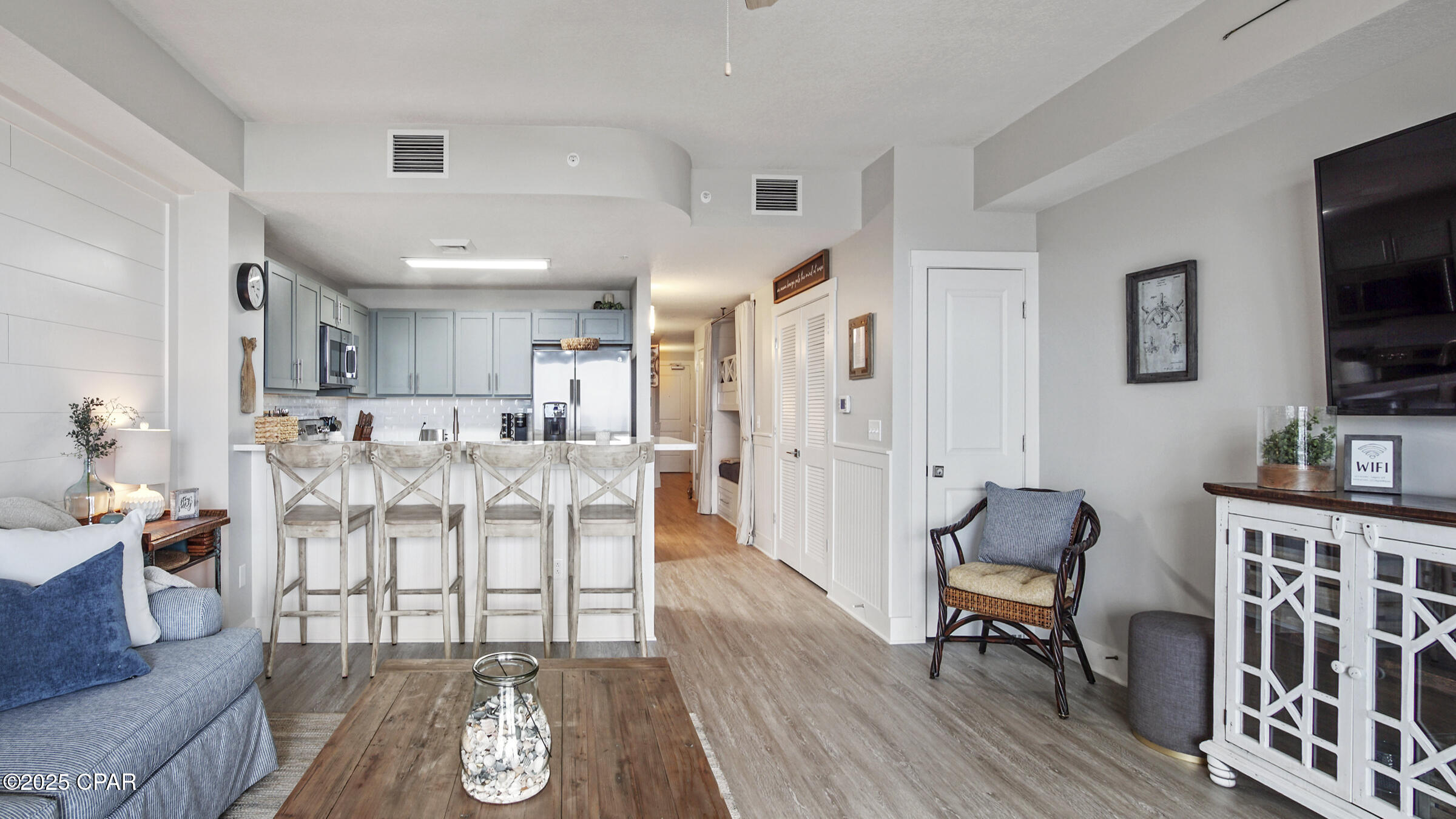 Calypso Towers III - Residential