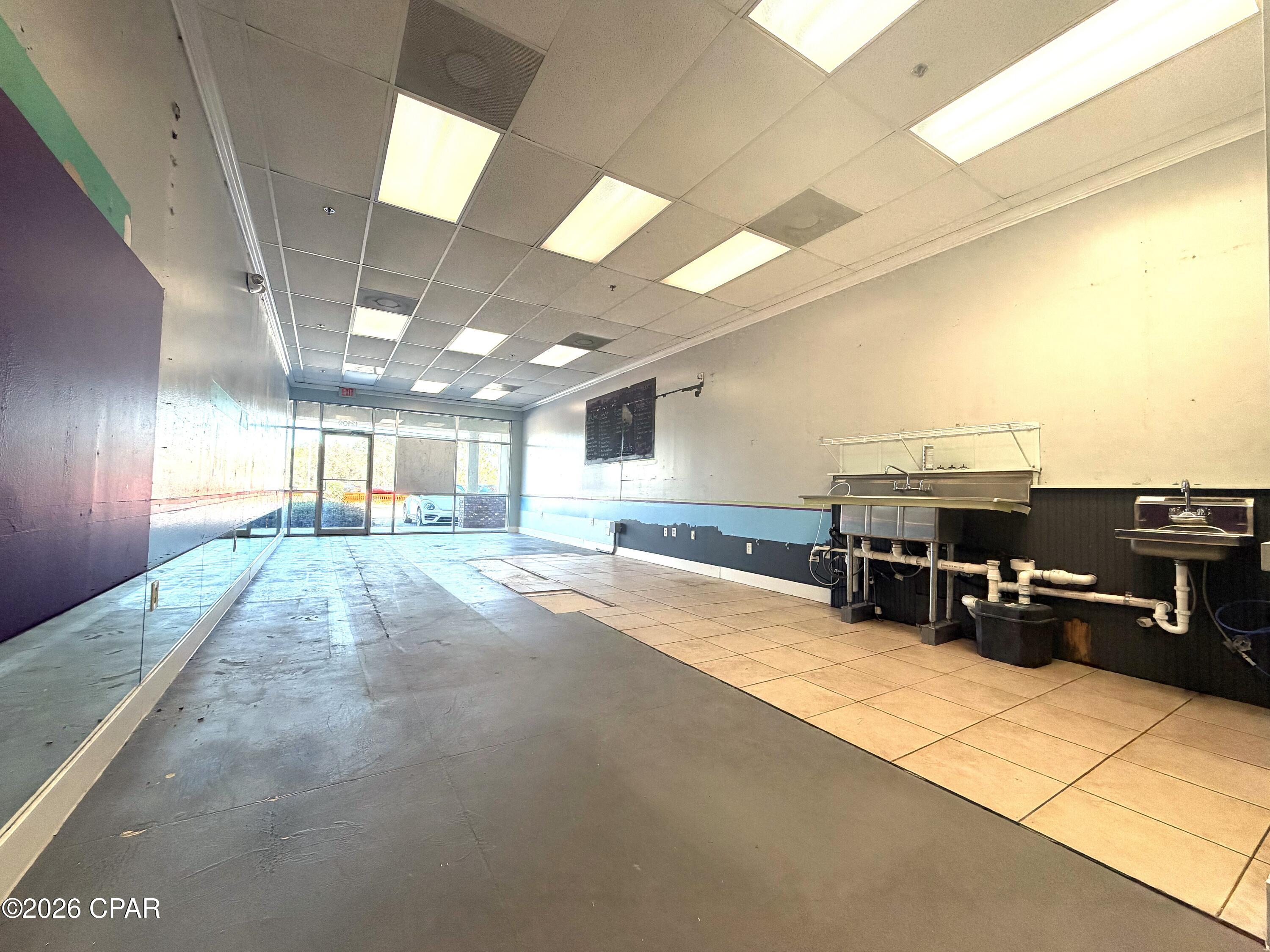 No Named Subdivision - Commercial Lease