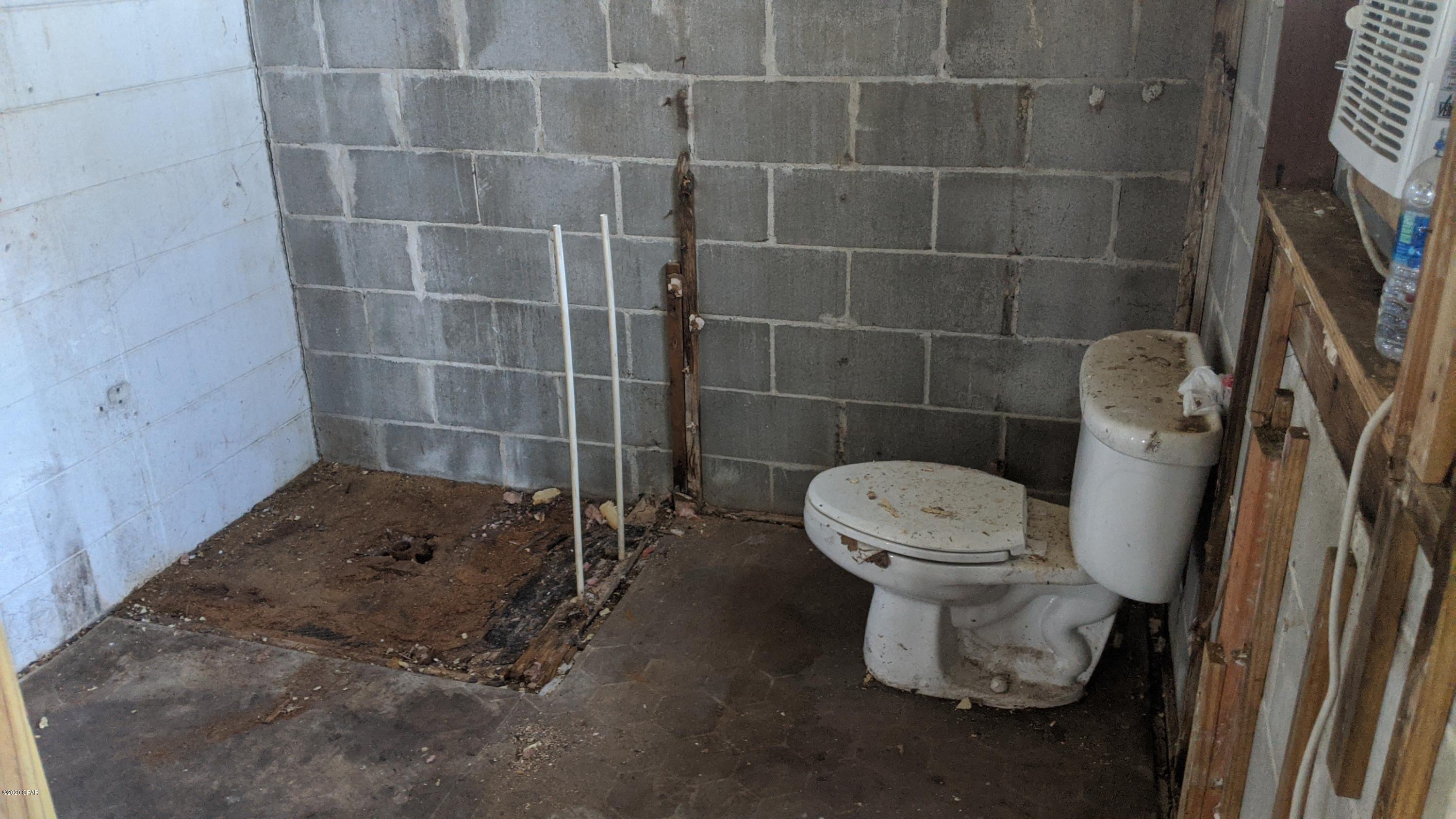 Hentz 1st Add Unit B - Residential