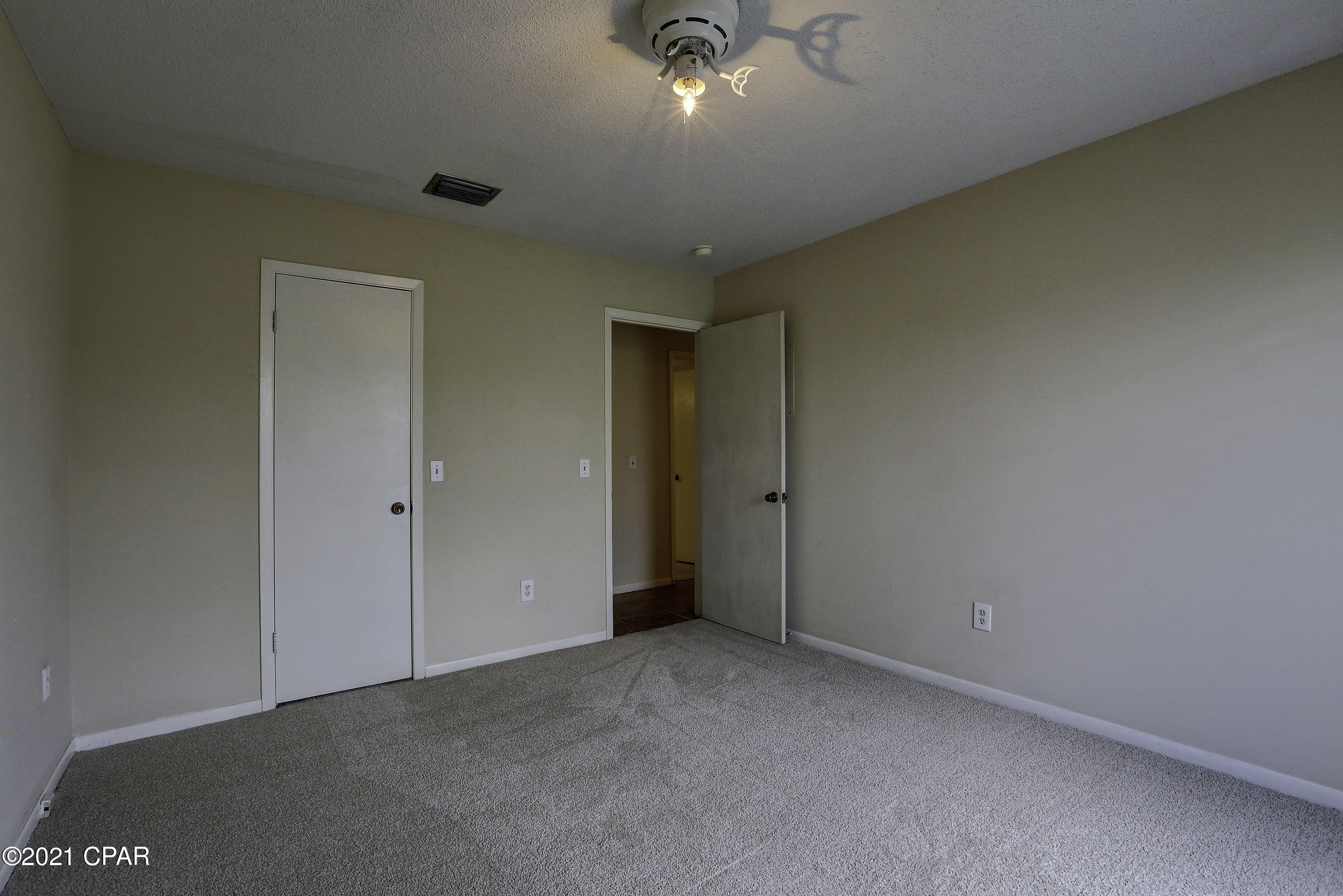 Derby Woods - Residential