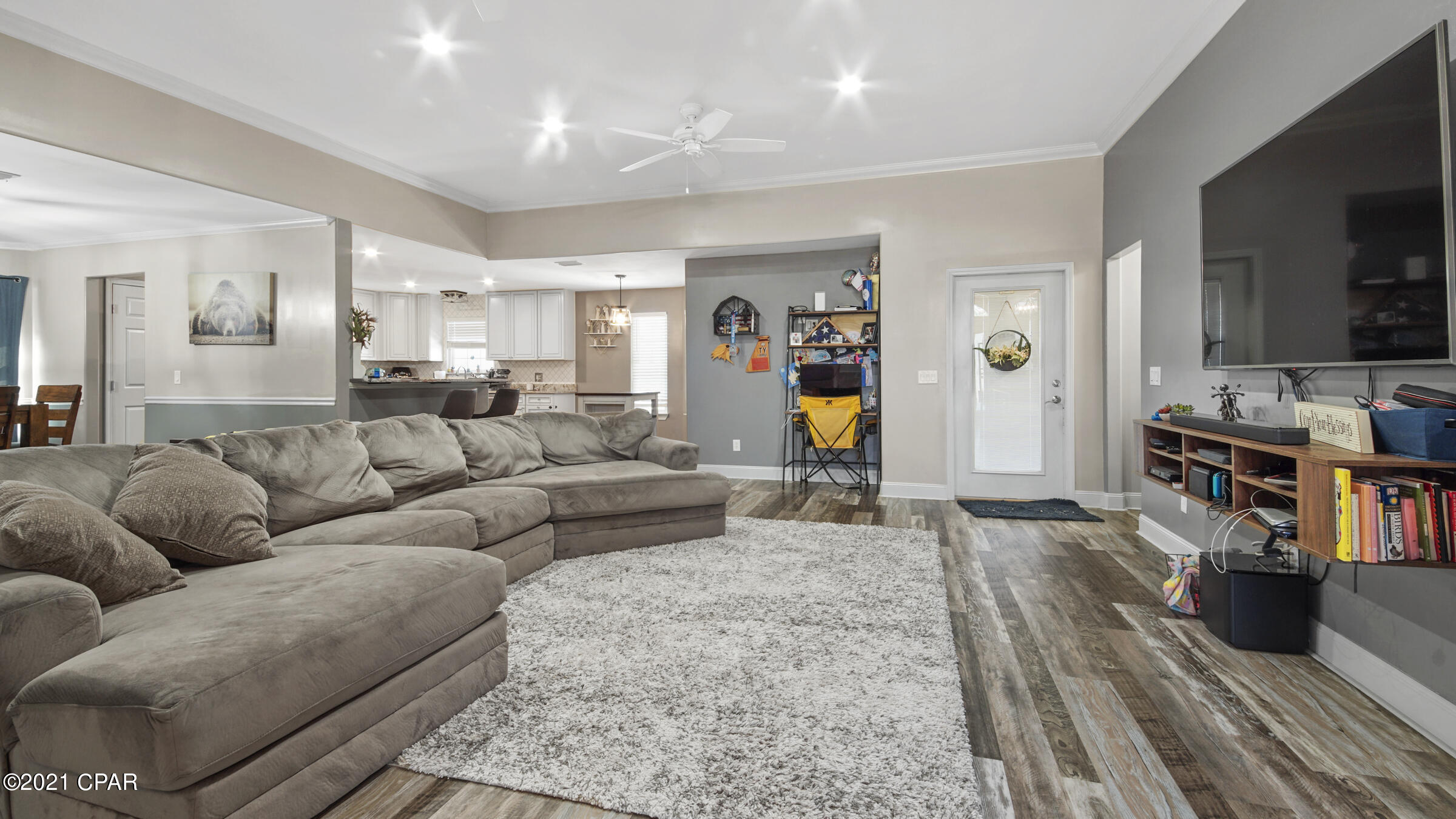 Pelican Point - Residential