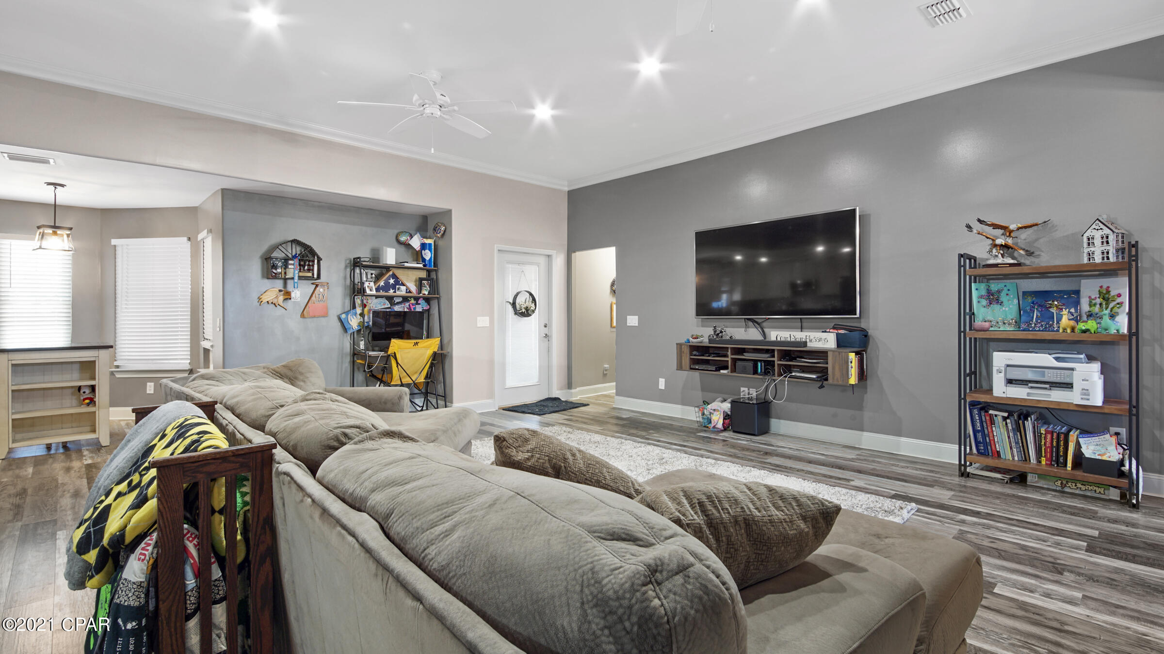 Pelican Point - Residential