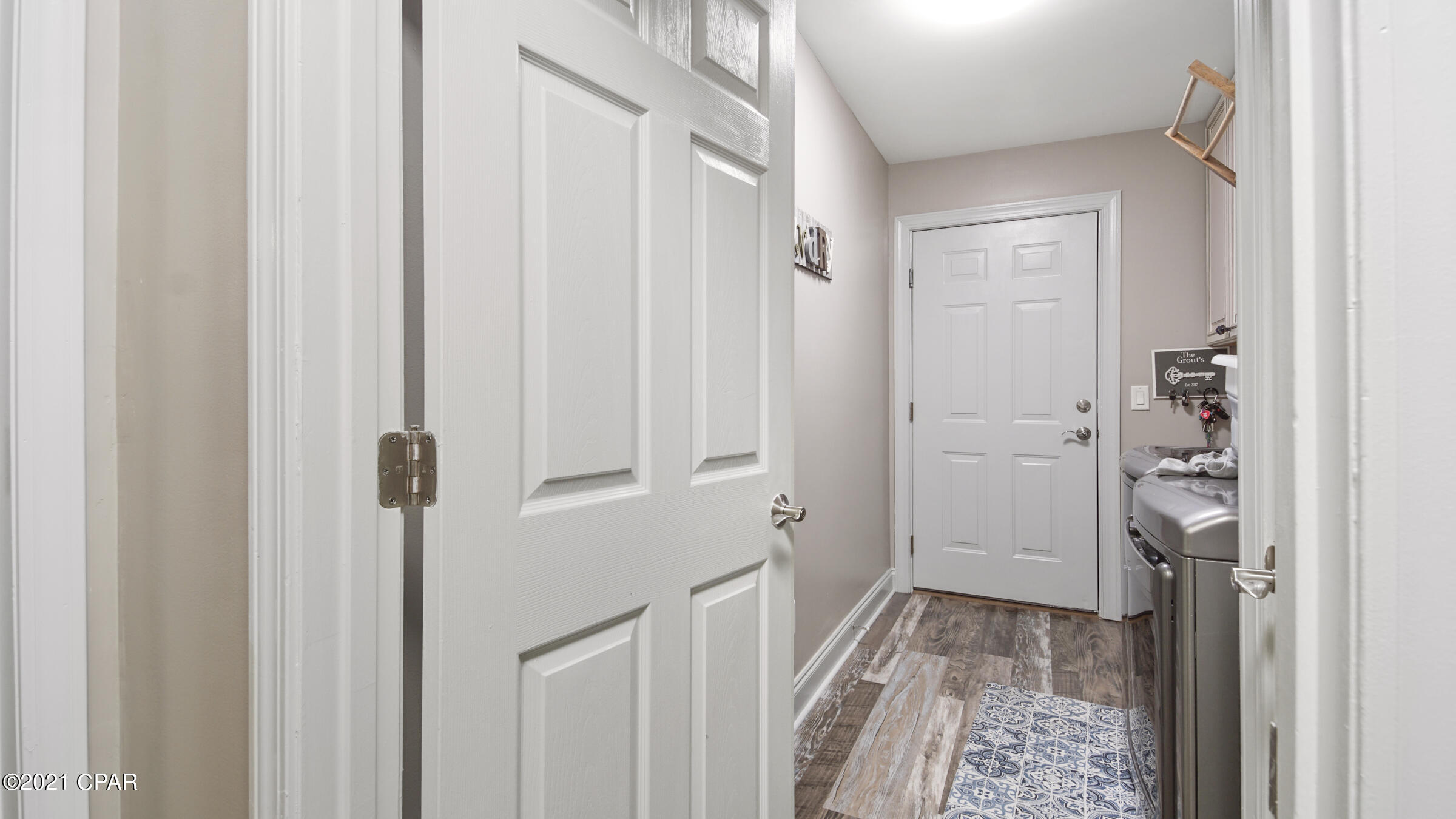 Pelican Point - Residential