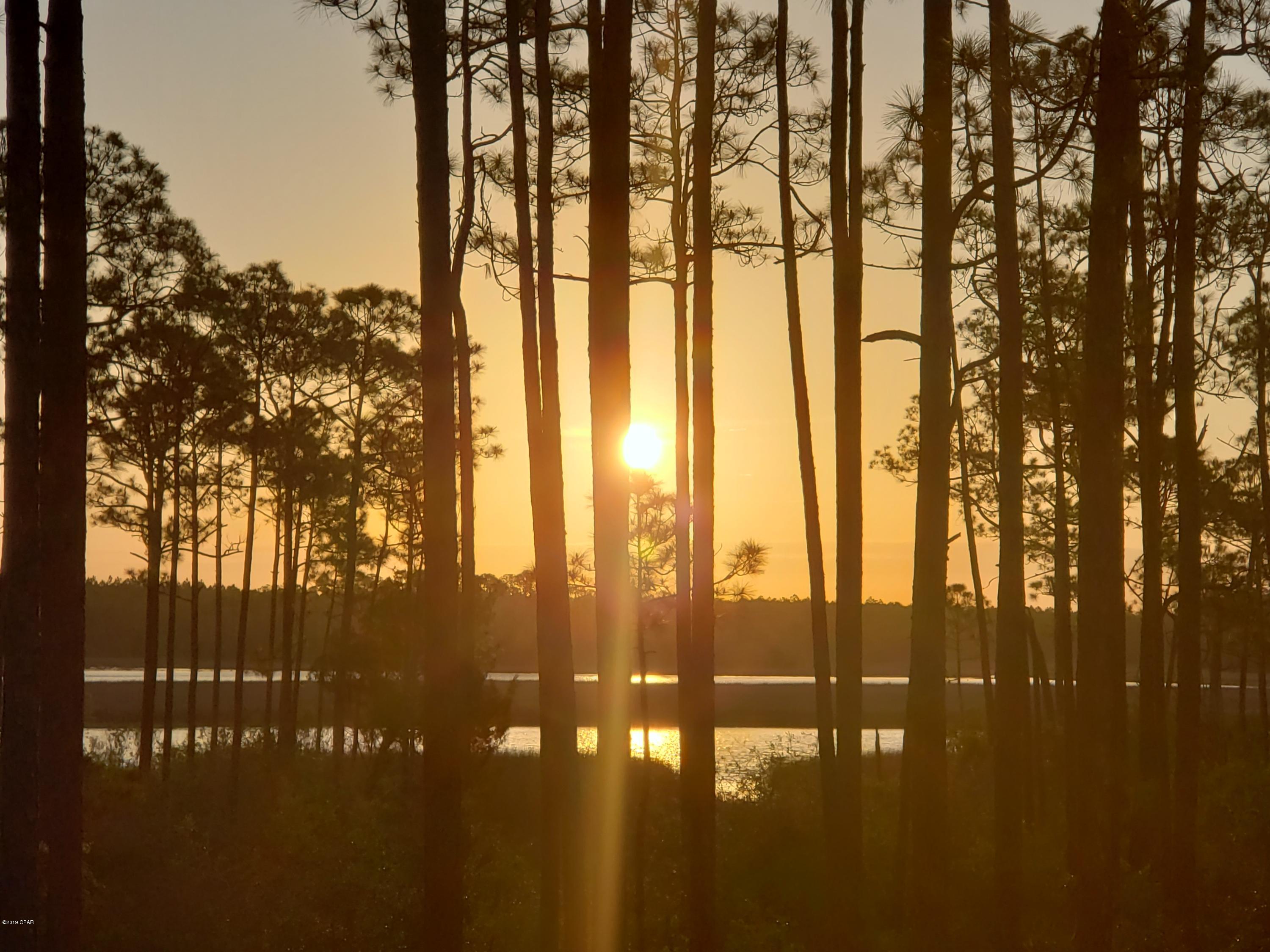 Rivercamps On Crooked Creek - Land