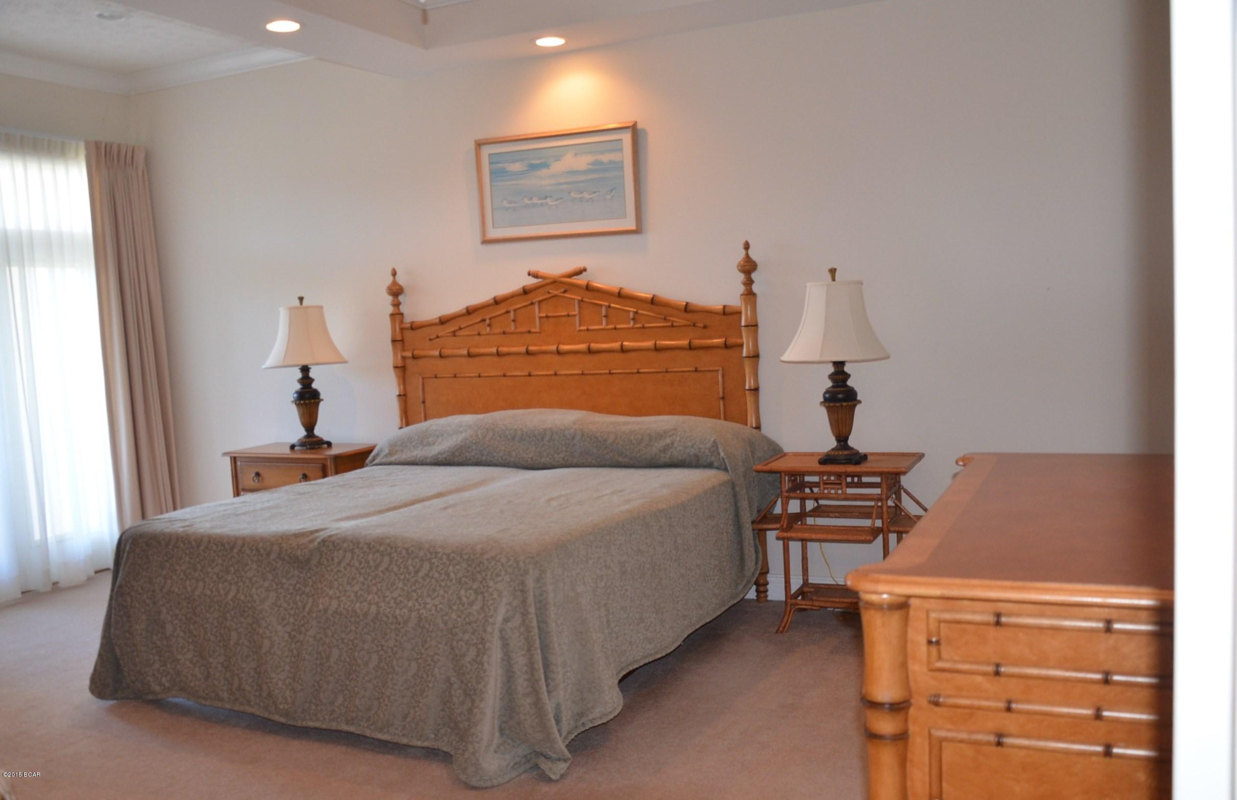 Bayside Estates Condominium - Residential