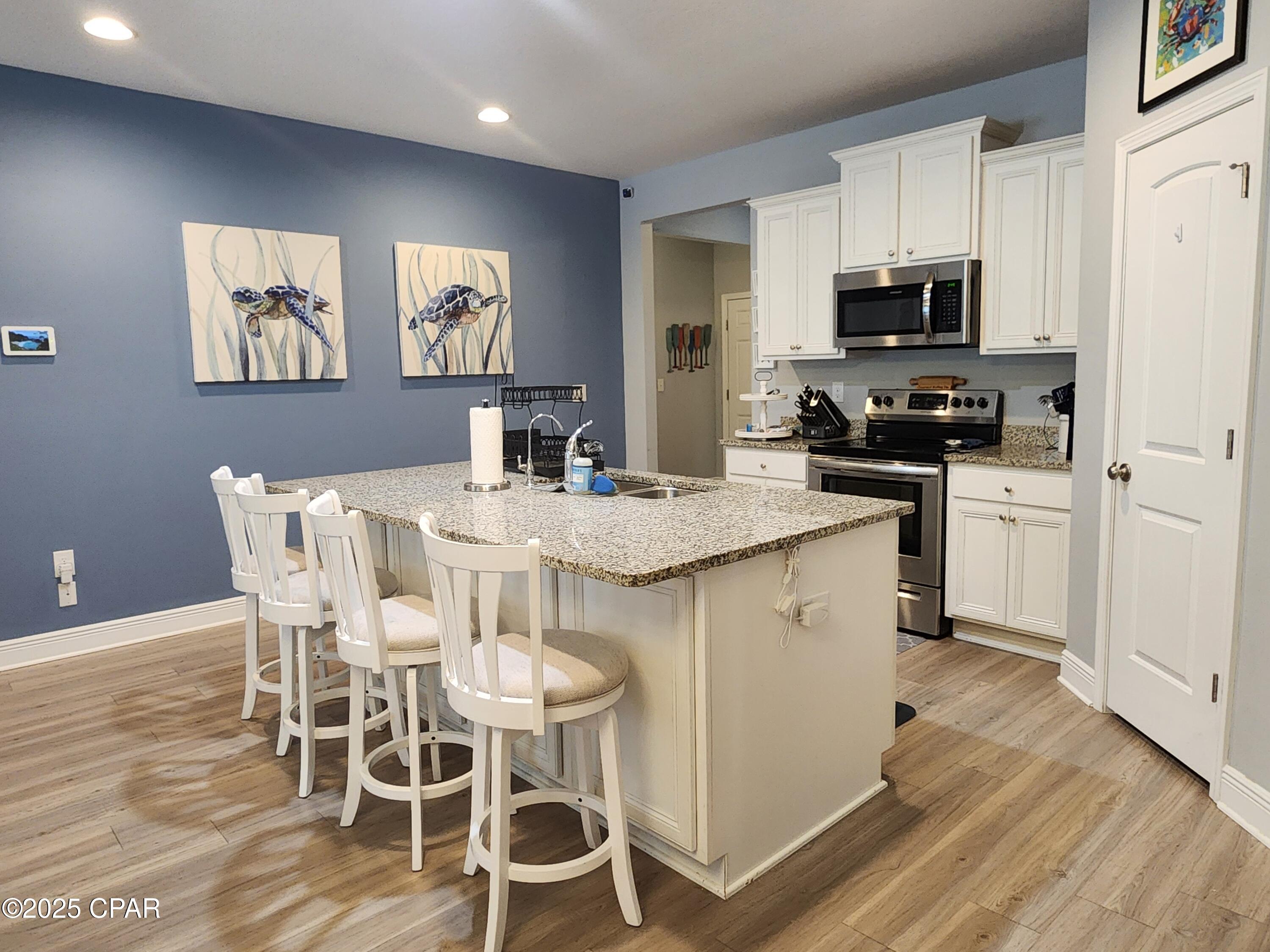 Moonraker - Residential Lease