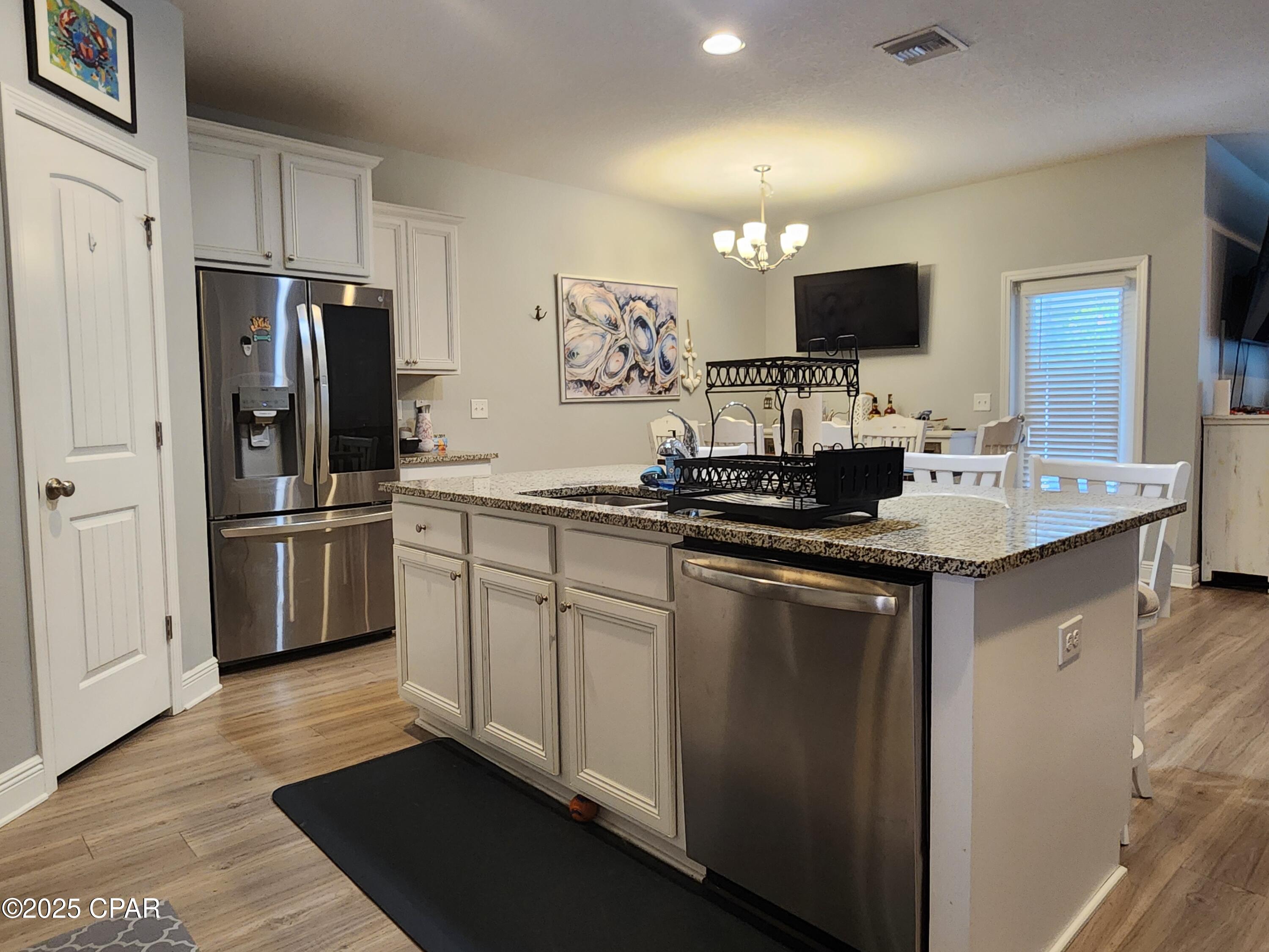 Moonraker - Residential Lease