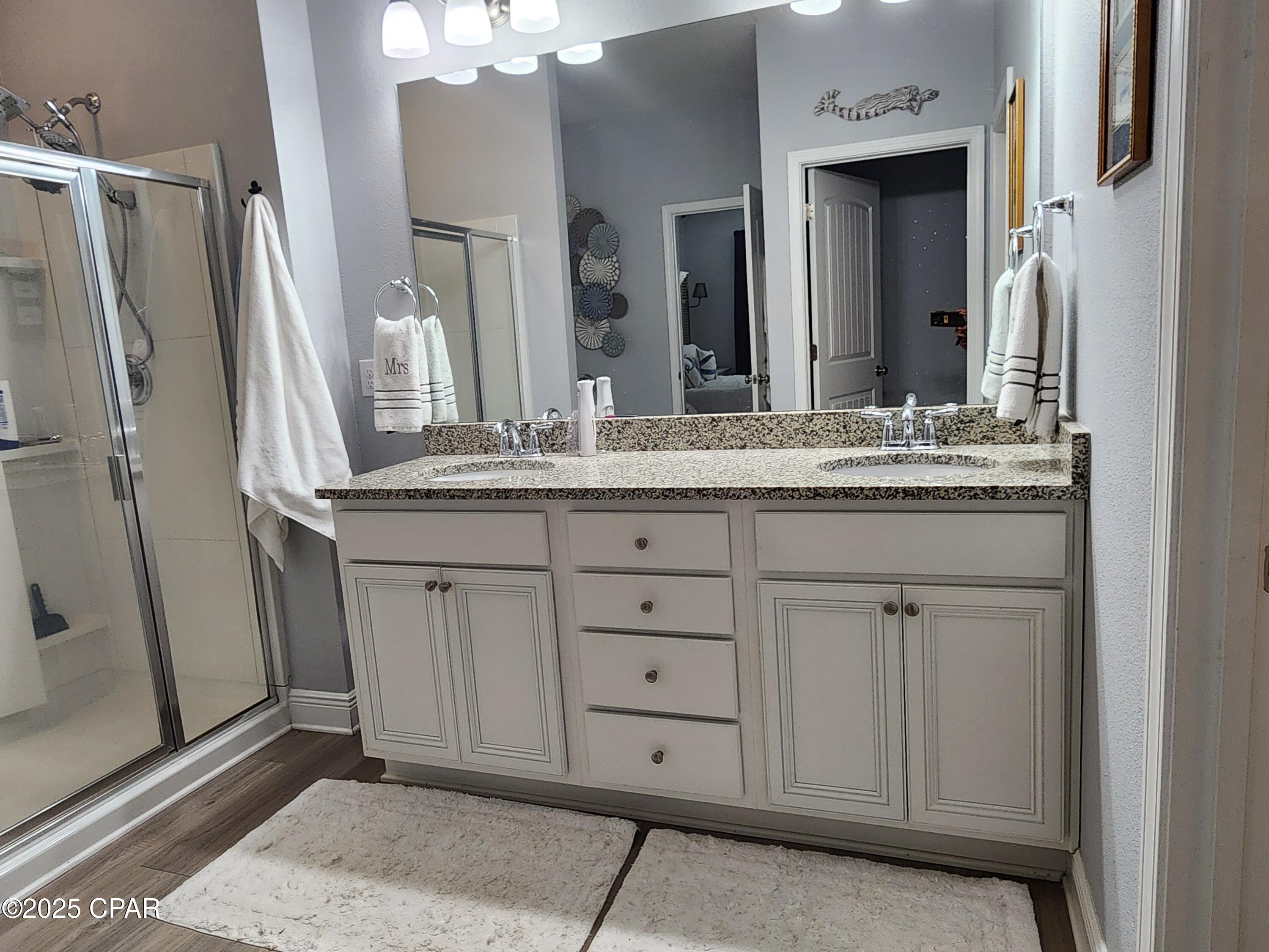 Moonraker - Residential Lease