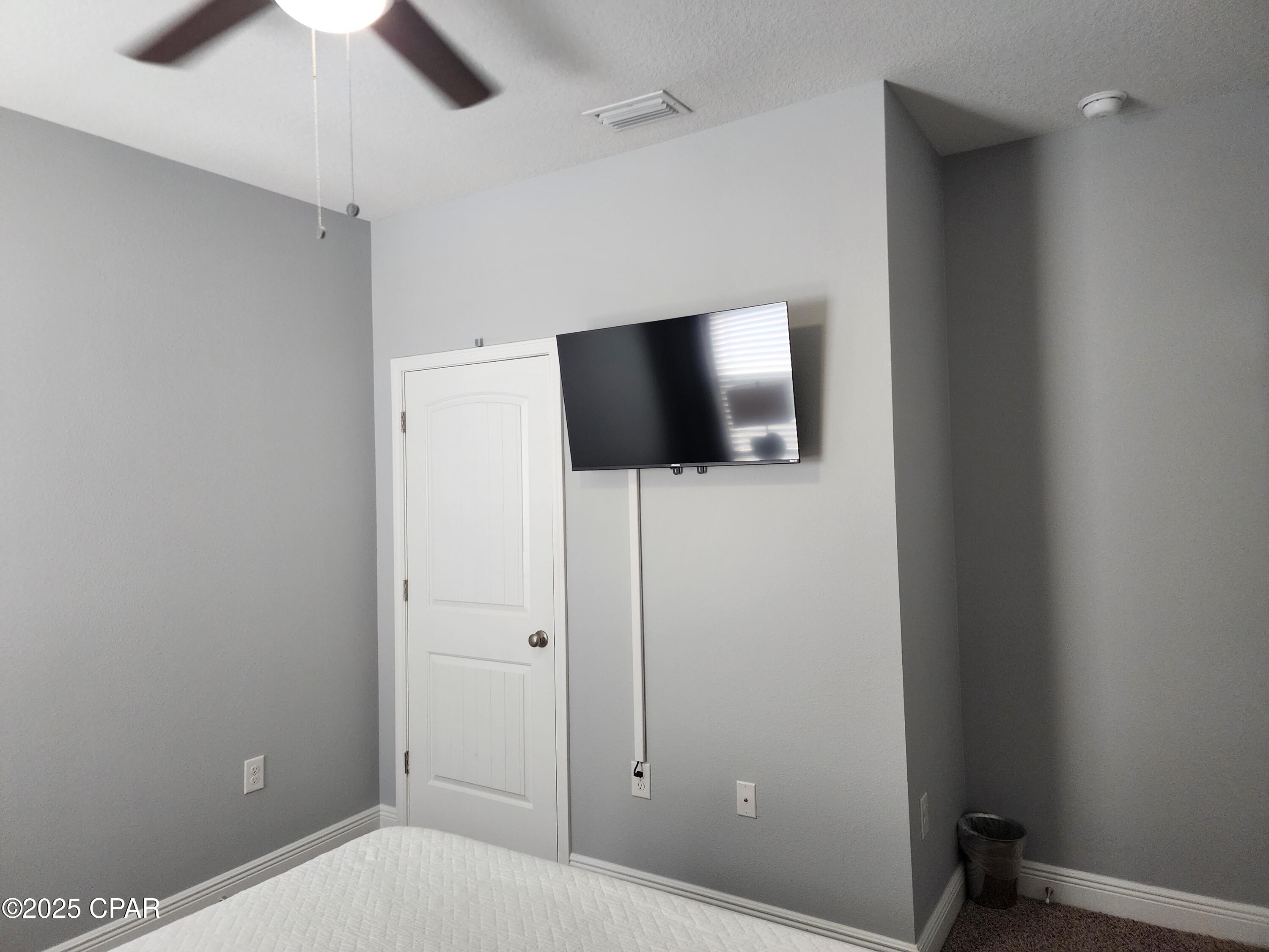 Moonraker - Residential Lease