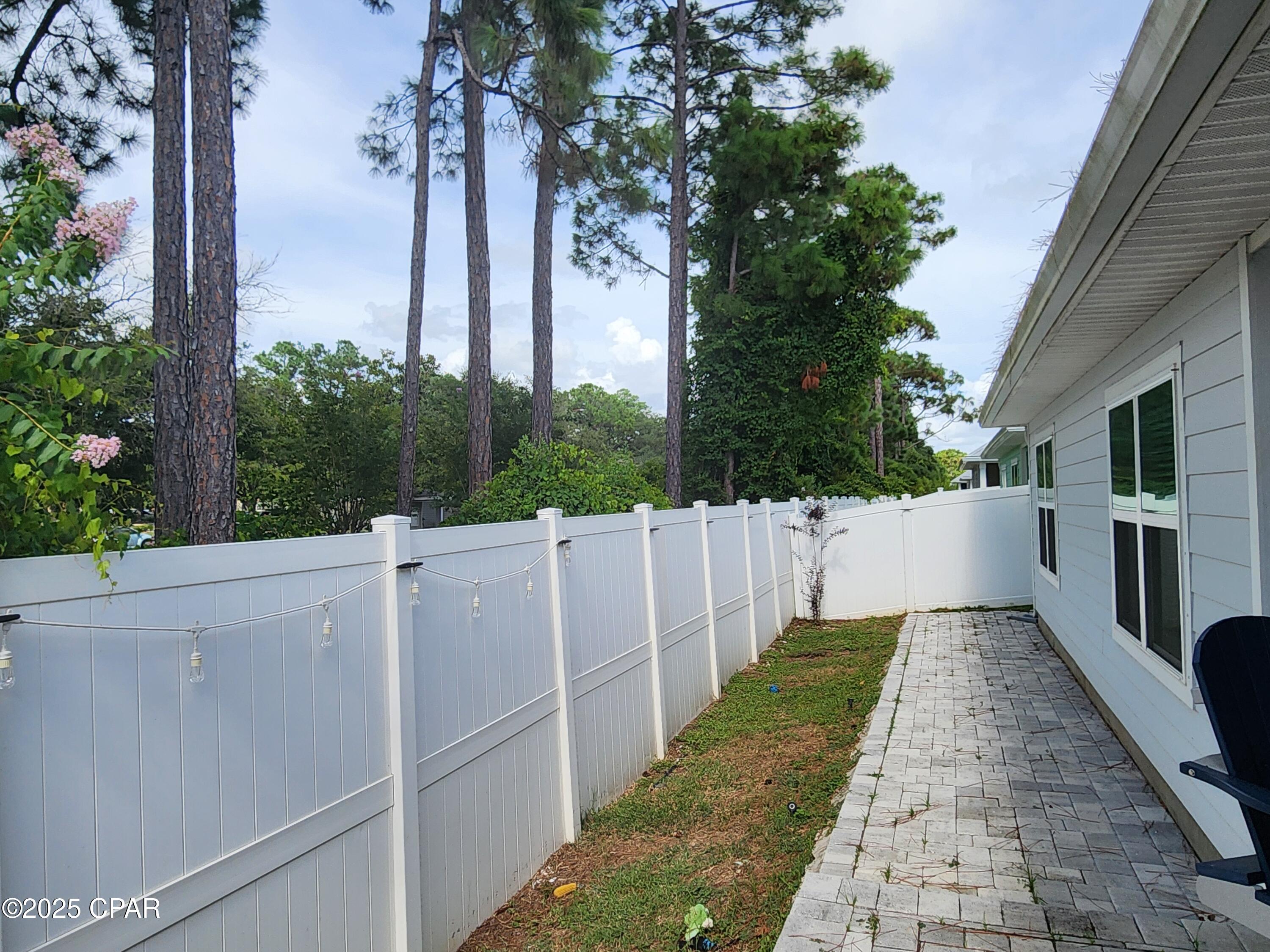 Moonraker - Residential Lease