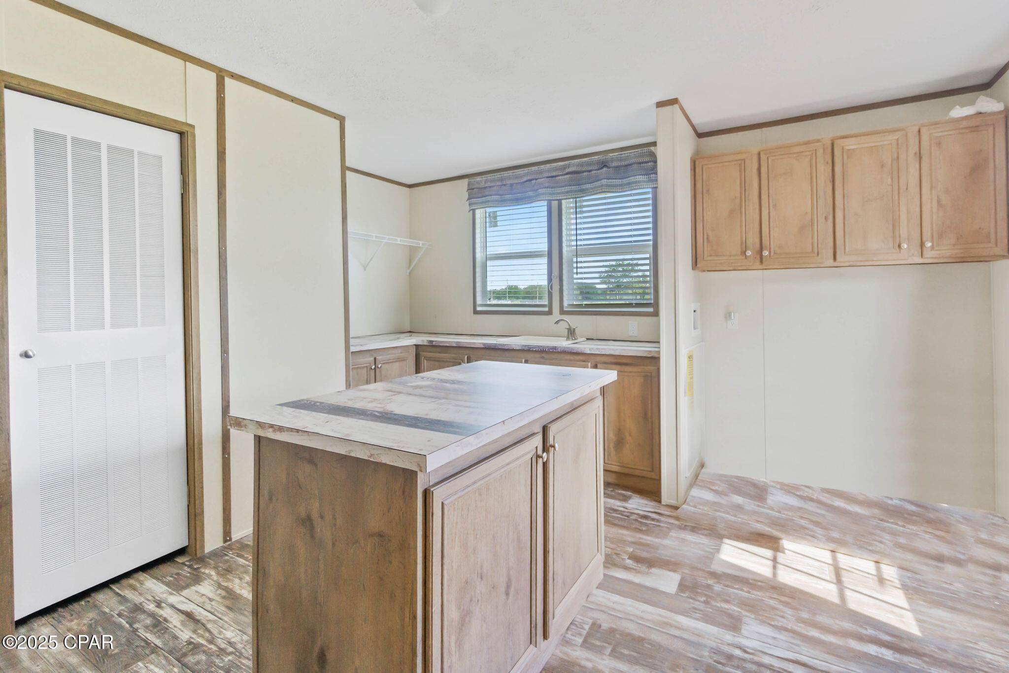 Orange Hill Corners Ranchet Est - Residential