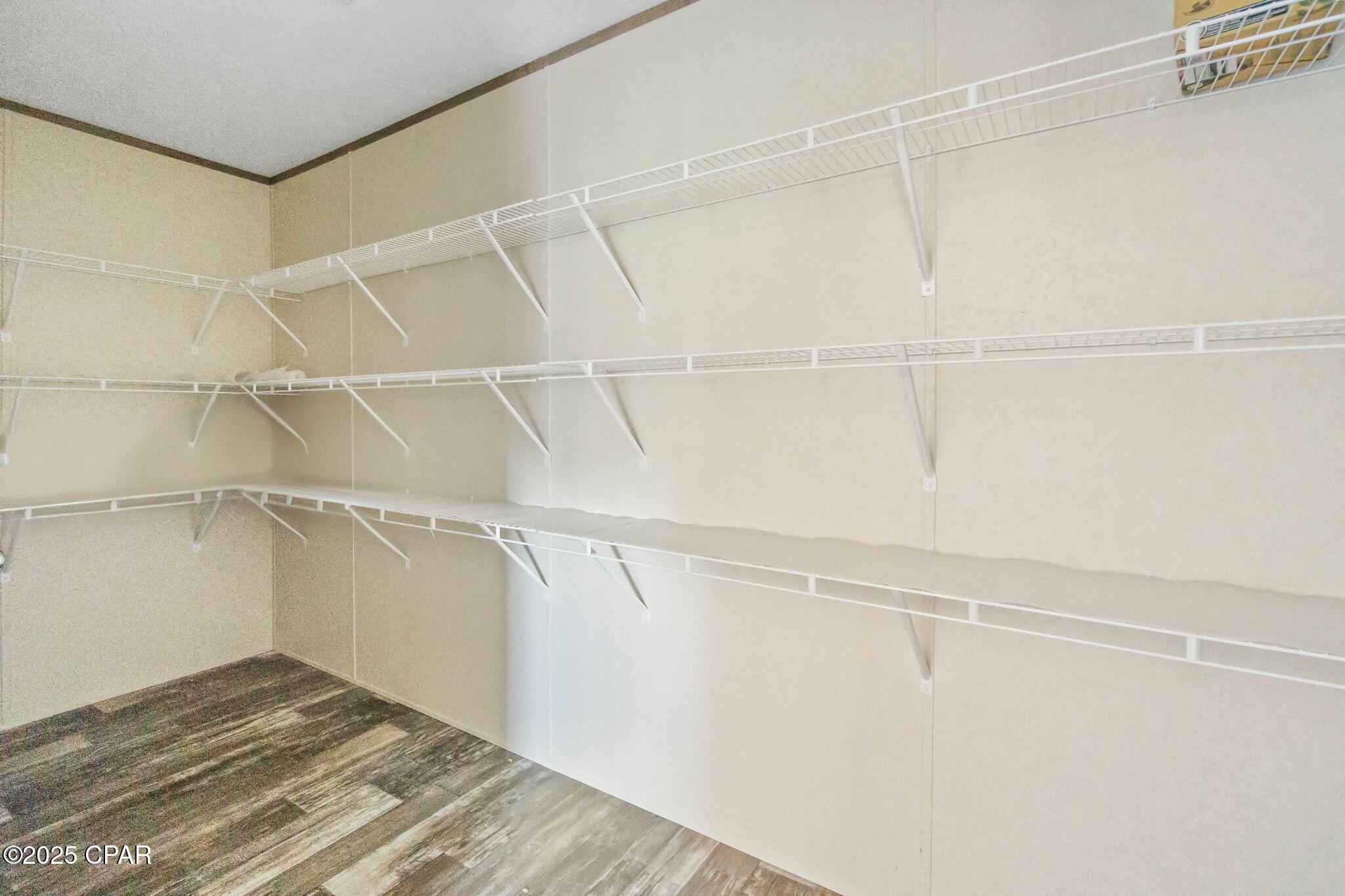 Orange Hill Corners Ranchet Est - Residential