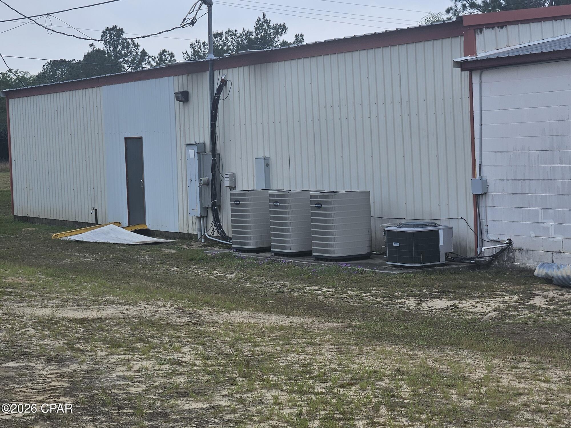 [No Recorded Subdiv] - Commercial Sale