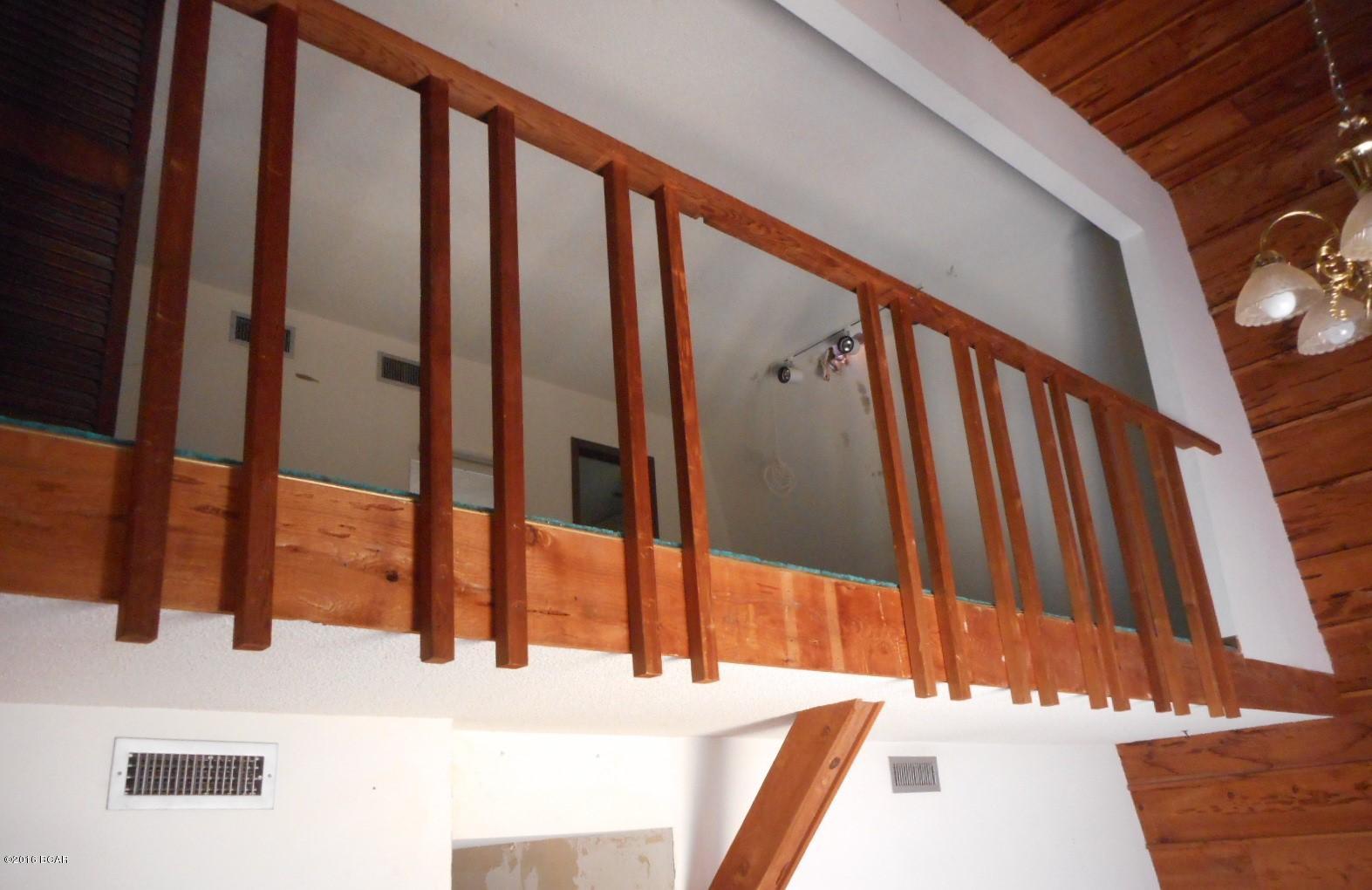 Diamond Head-Lakeside - Residential