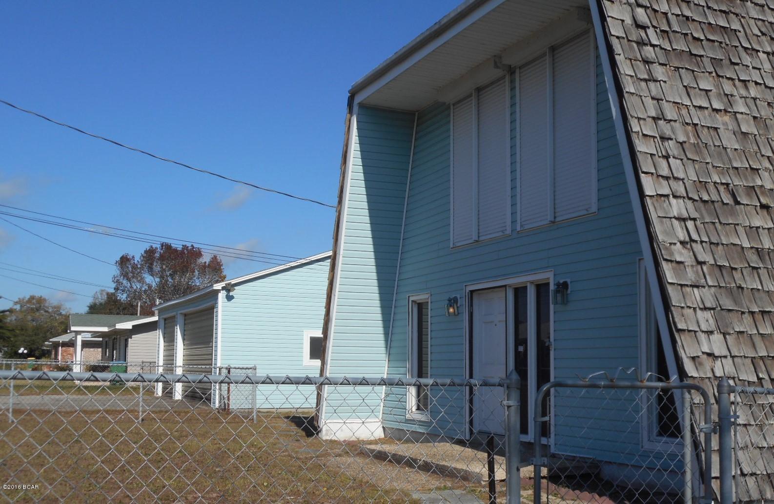 Diamond Head-Lakeside - Residential