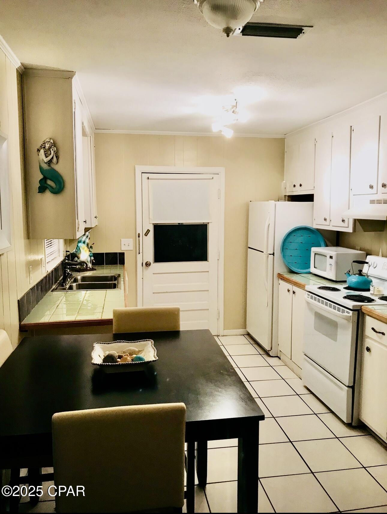 Holiday Beach Unit 1 - Residential