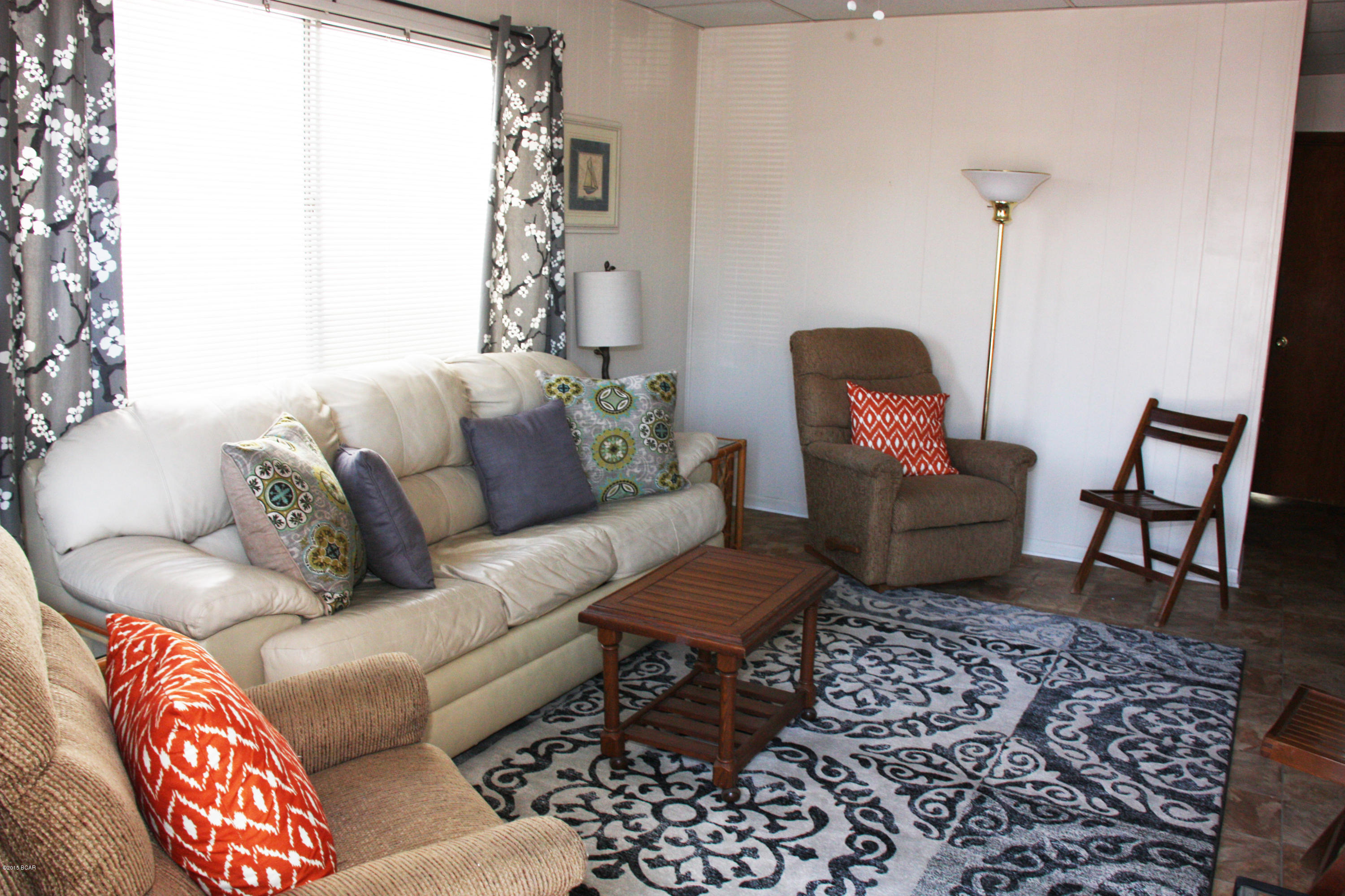 Venture Out Travel Trail - Residential