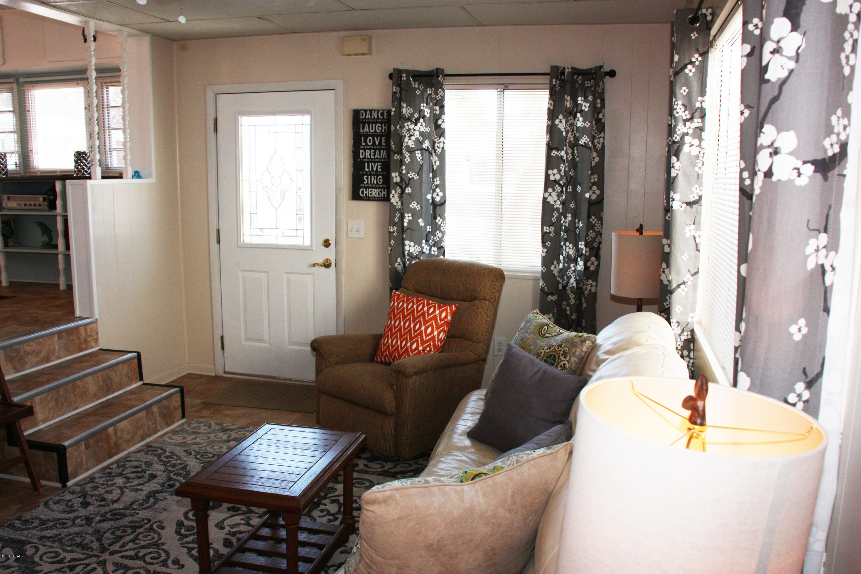 Venture Out Travel Trail - Residential