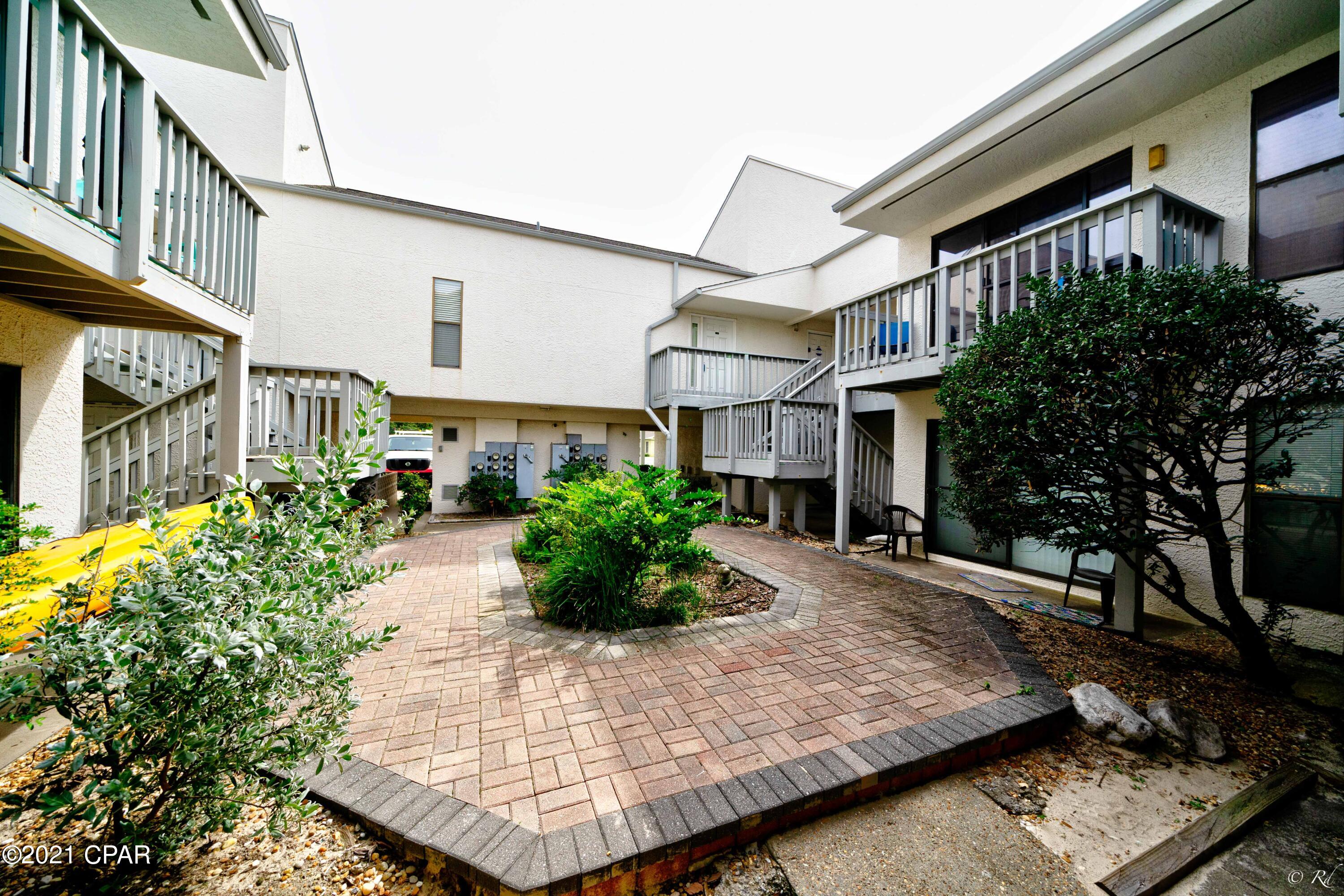 Endless Summer I - Residential