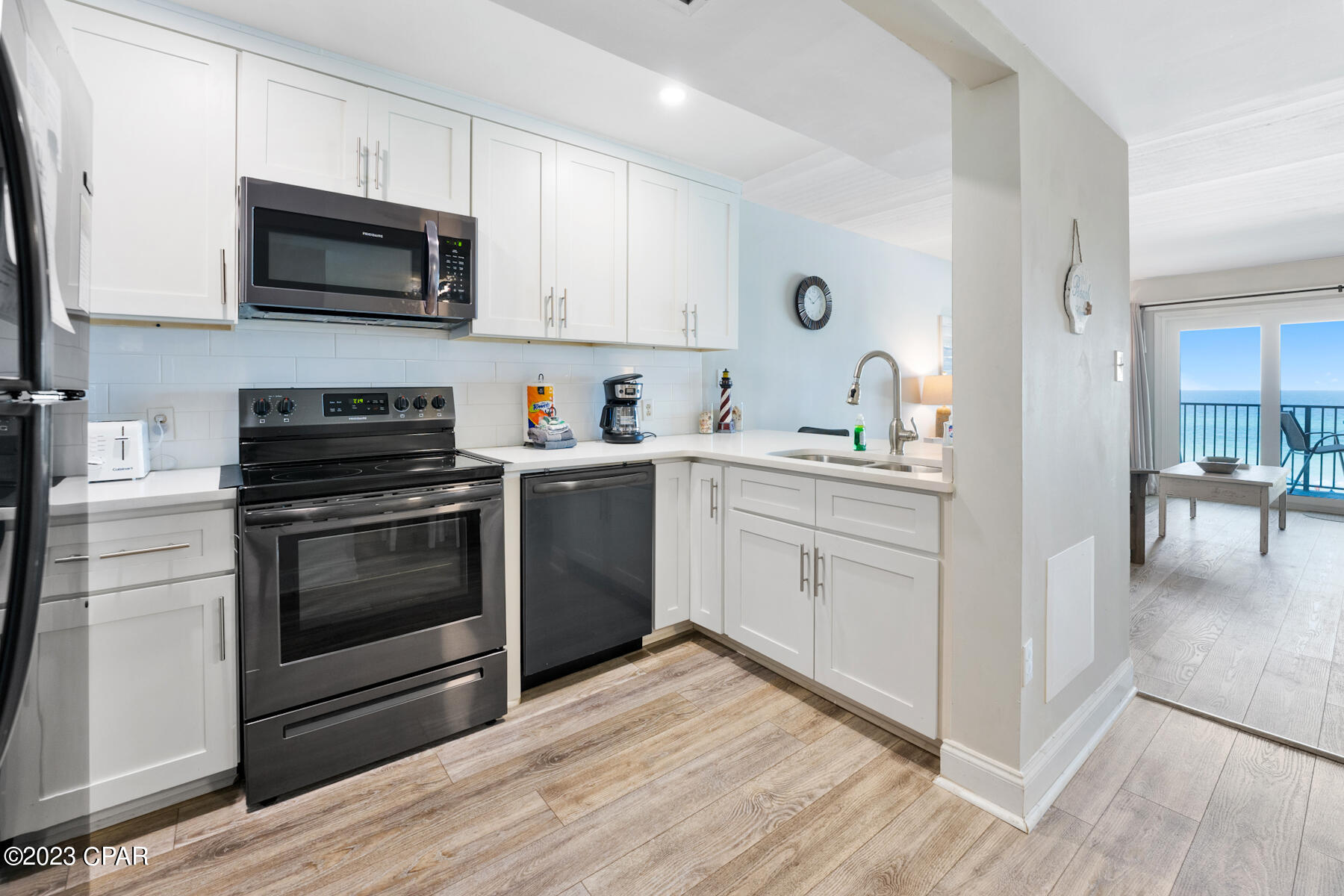 Mariner East Condo - Residential