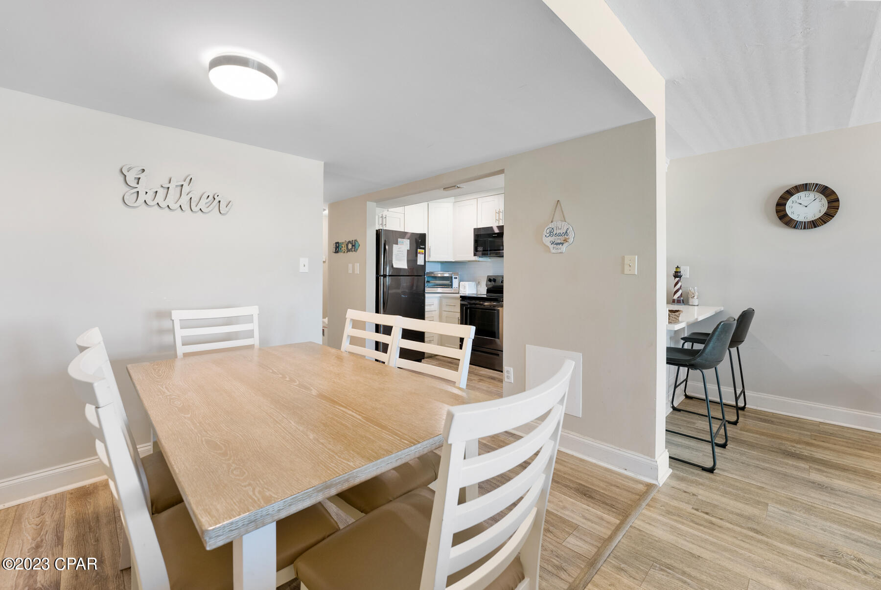 Mariner East Condo - Residential