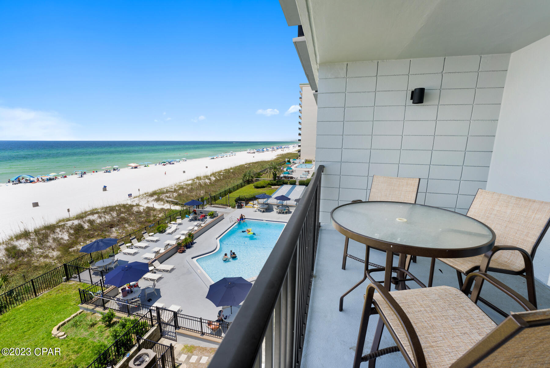 Mariner East Condo - Residential