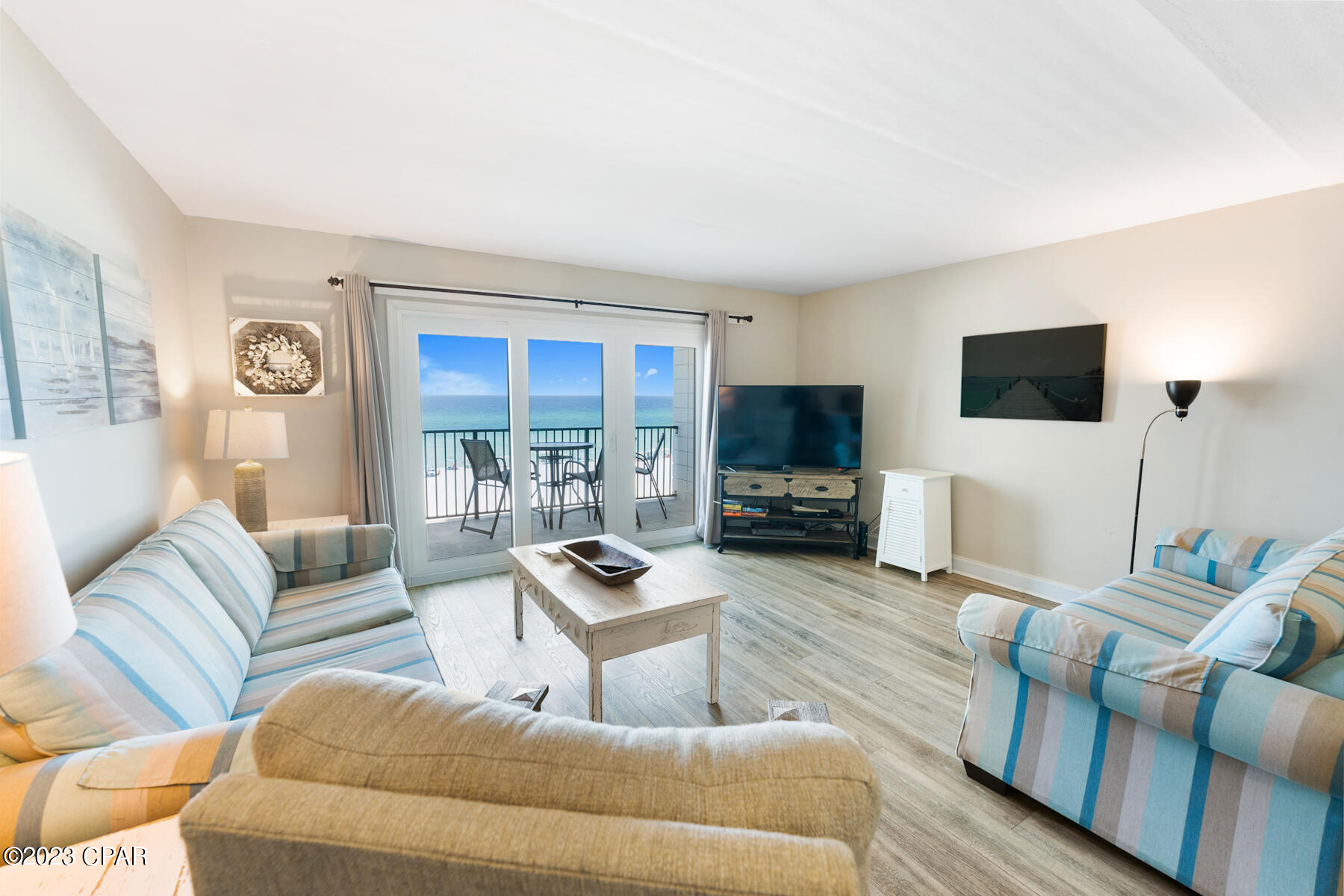 Mariner East Condo - Residential