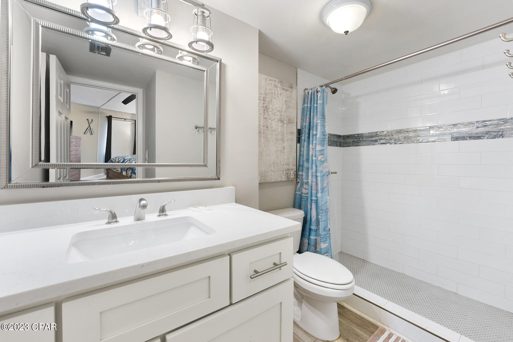 Mariner East Condo - Residential