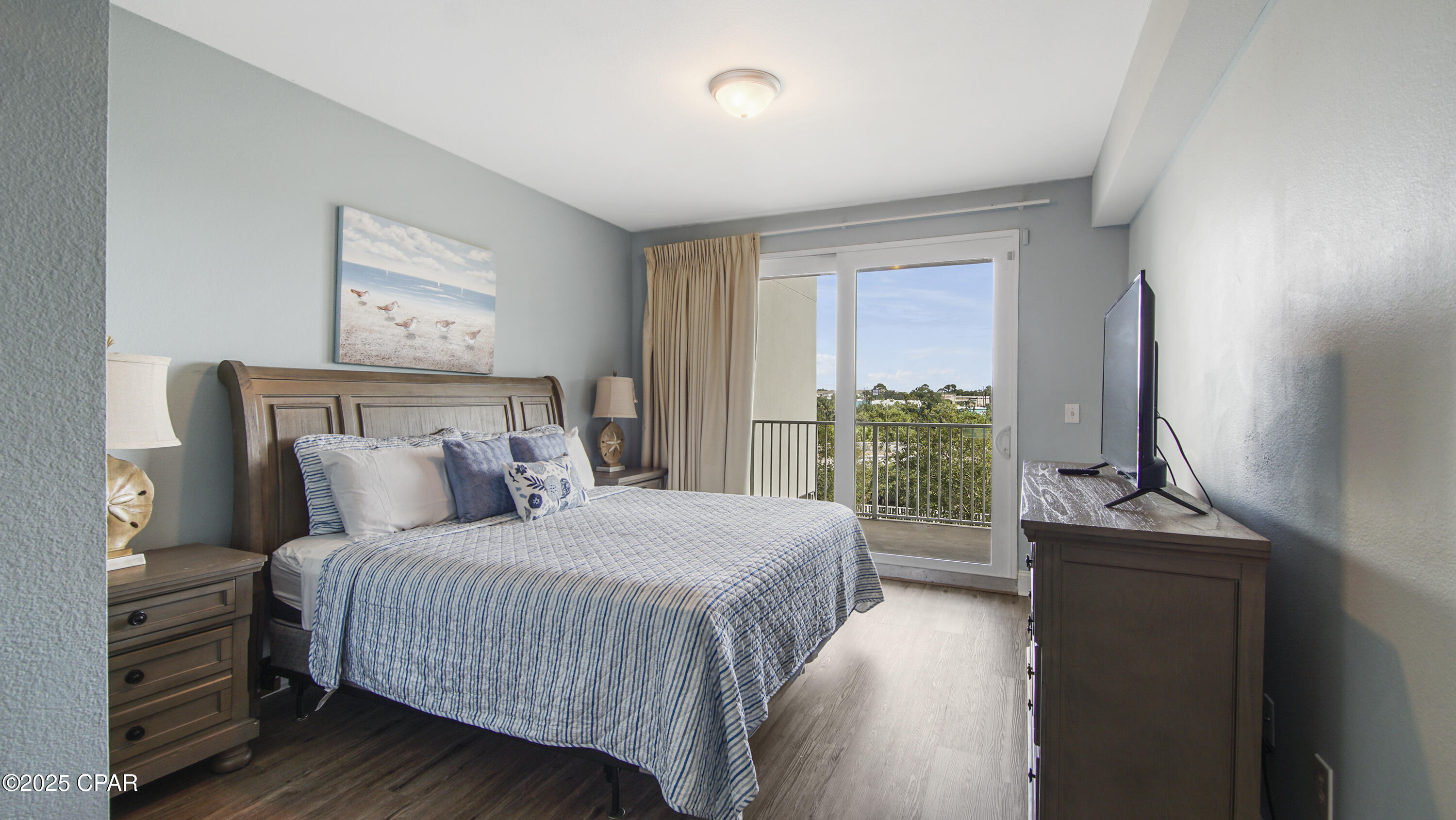 Laketown Wharf - Residential