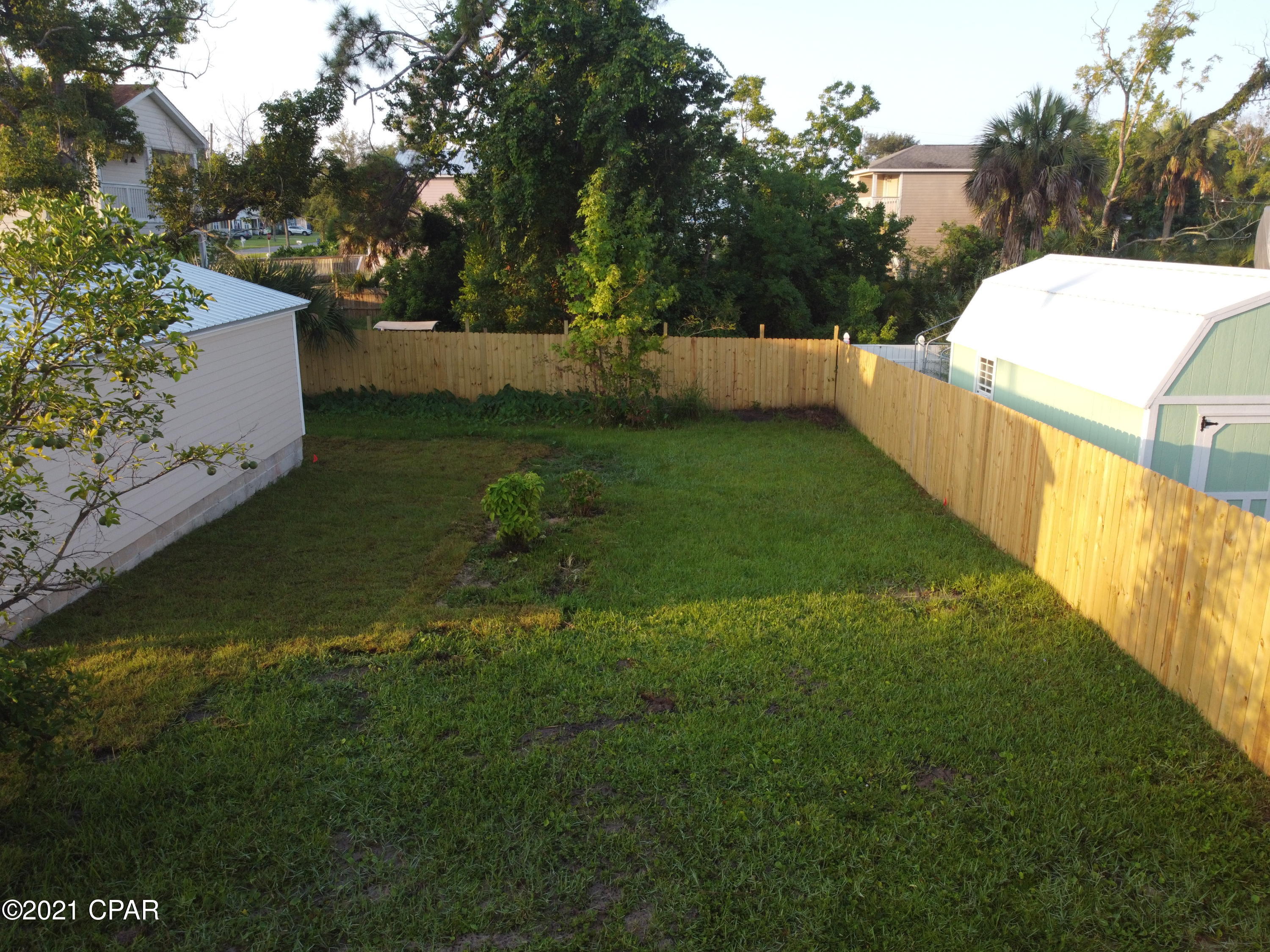 [No Recorded Subdiv] - Residential