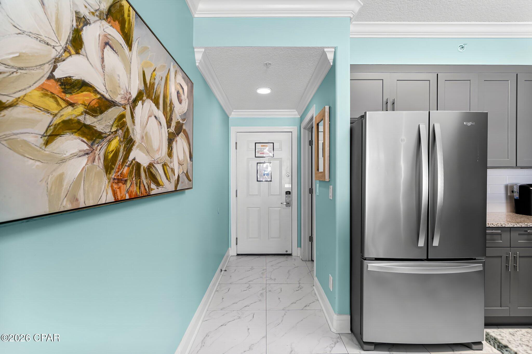 Tropic Winds - Residential