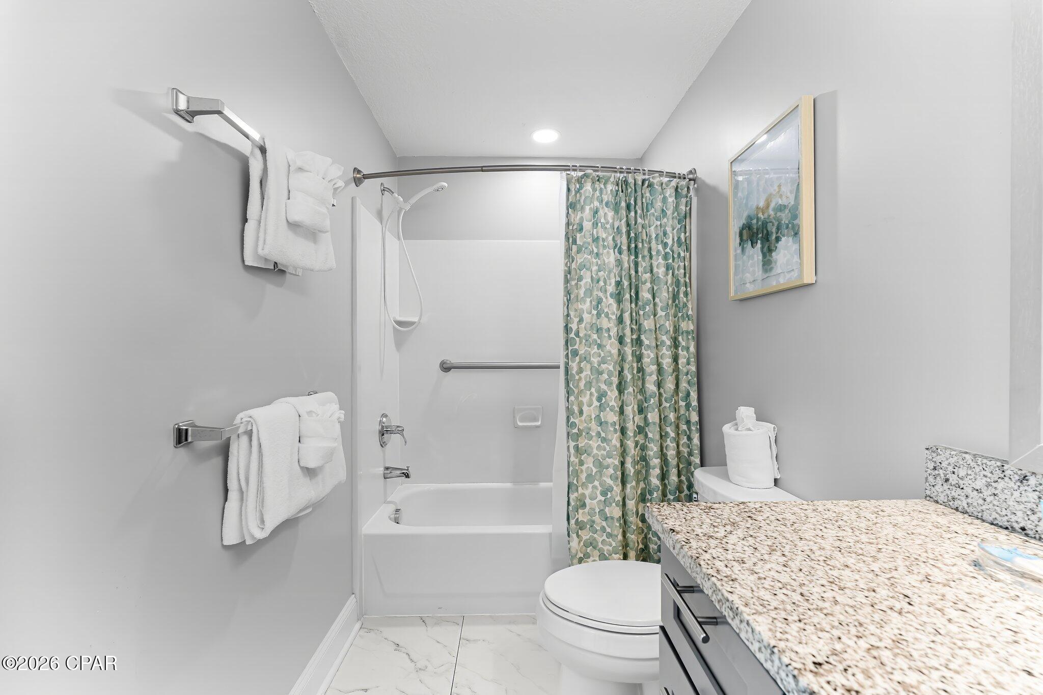 Tropic Winds - Residential