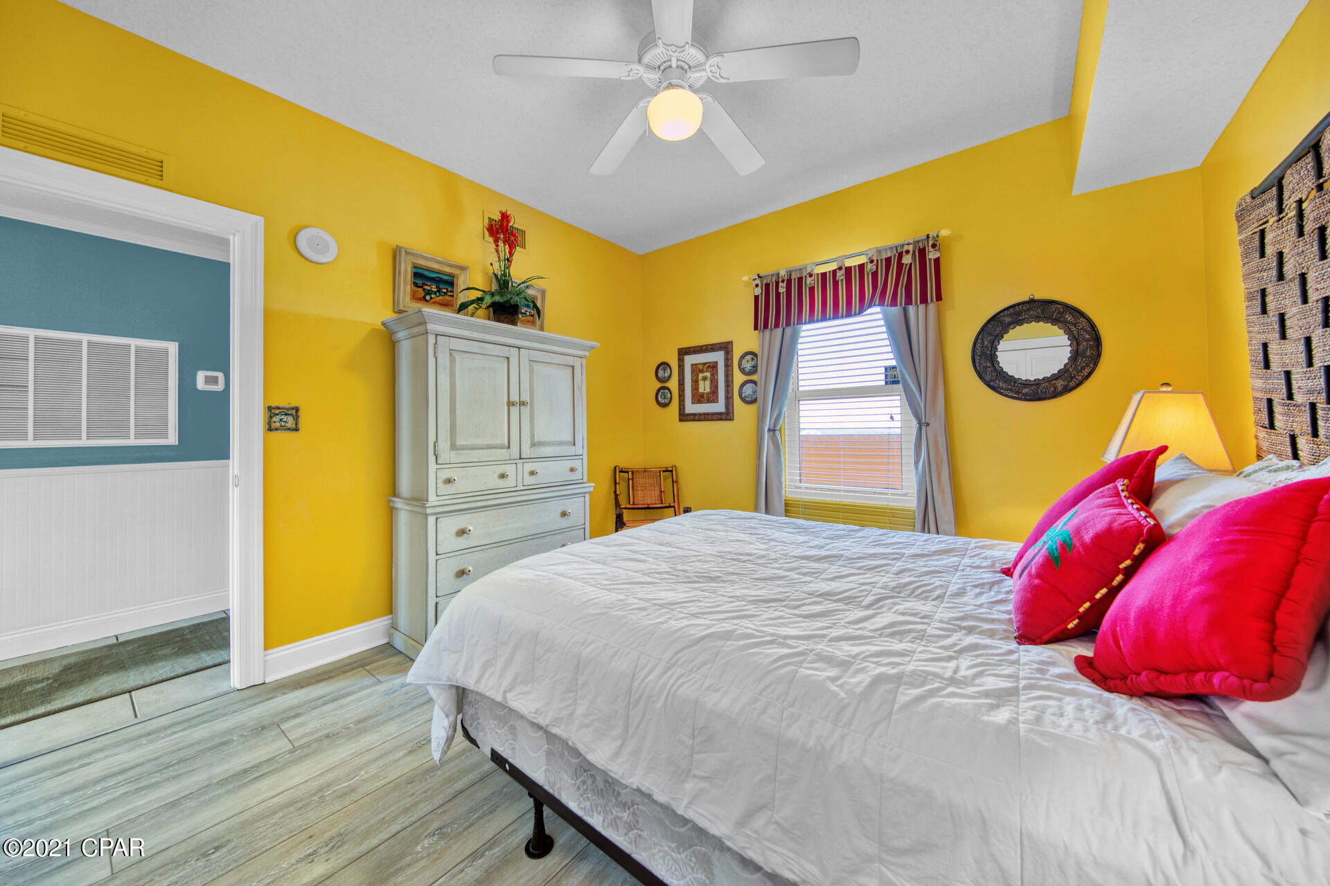 Calypso Towers I - Residential