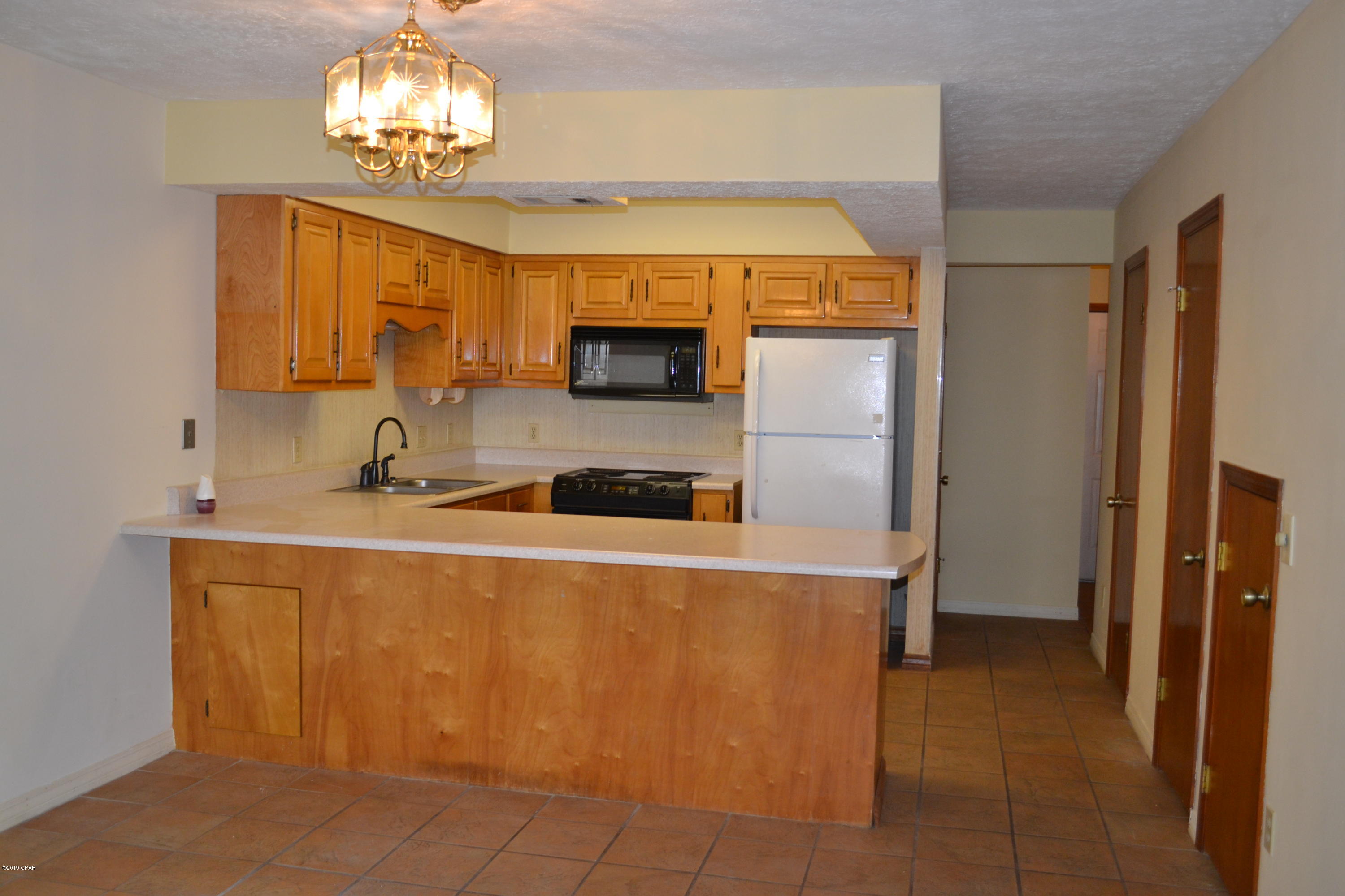 Oakshore Villas Twnhs - Residential