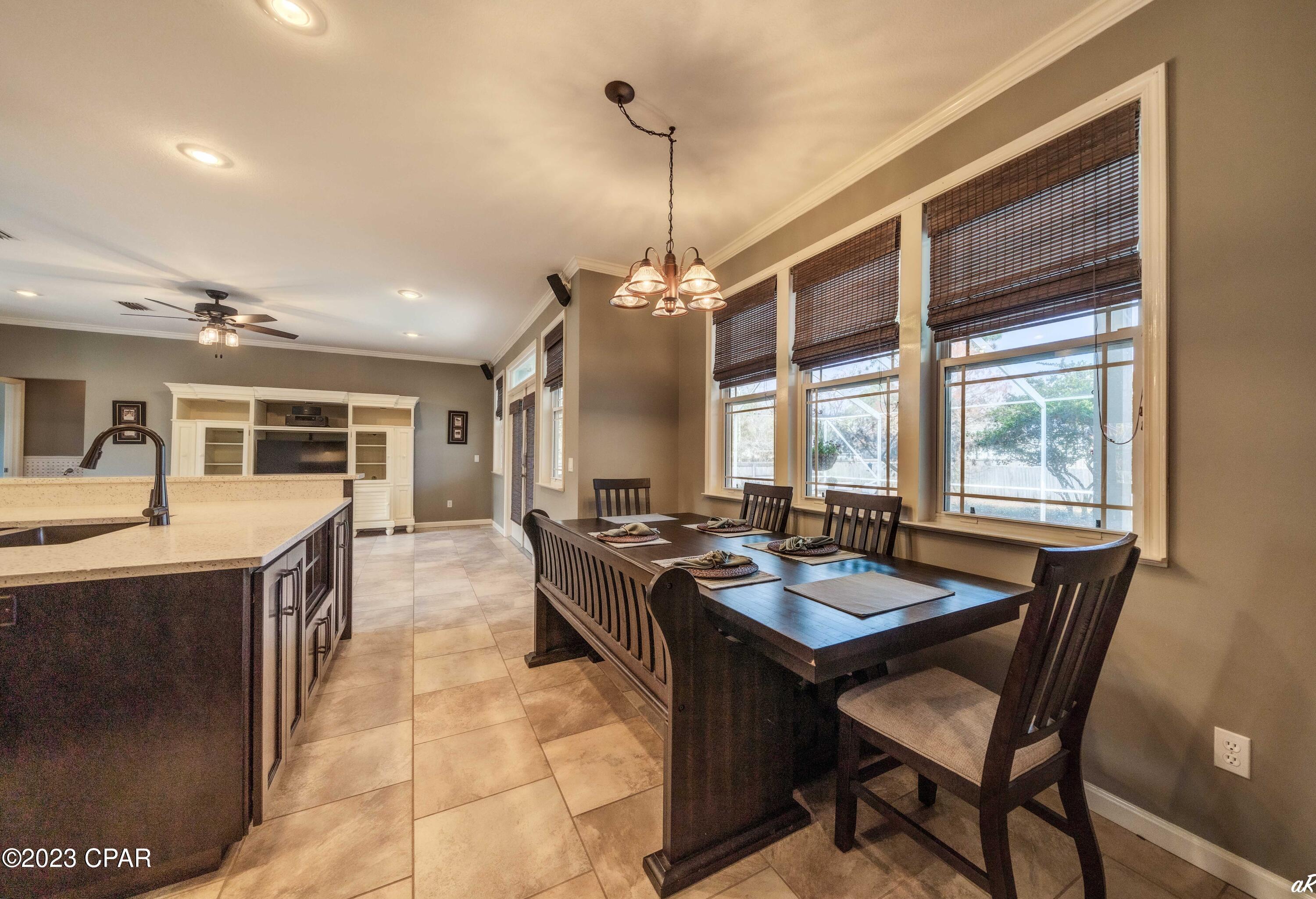 Colony Club - Residential