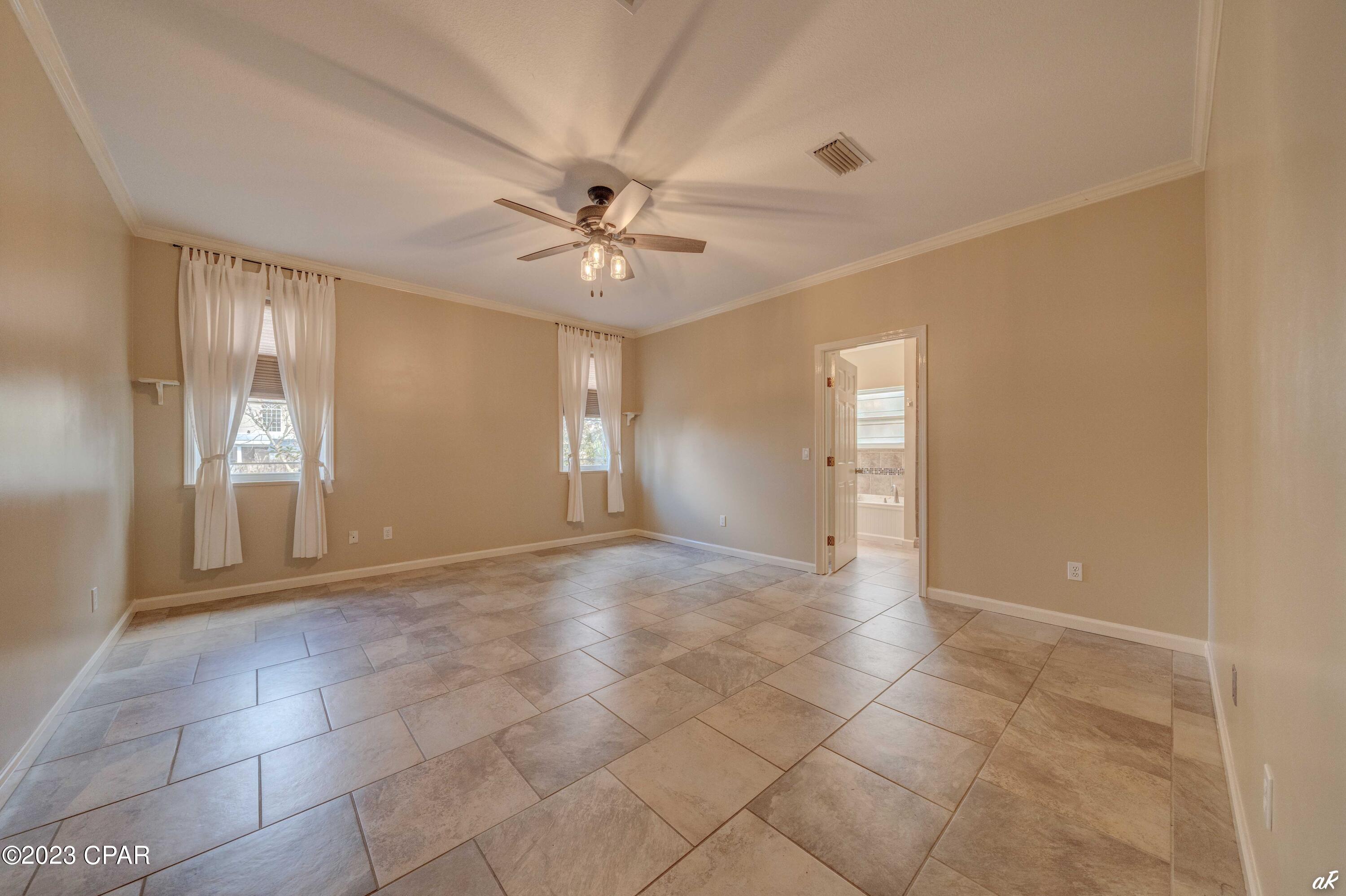 Colony Club - Residential